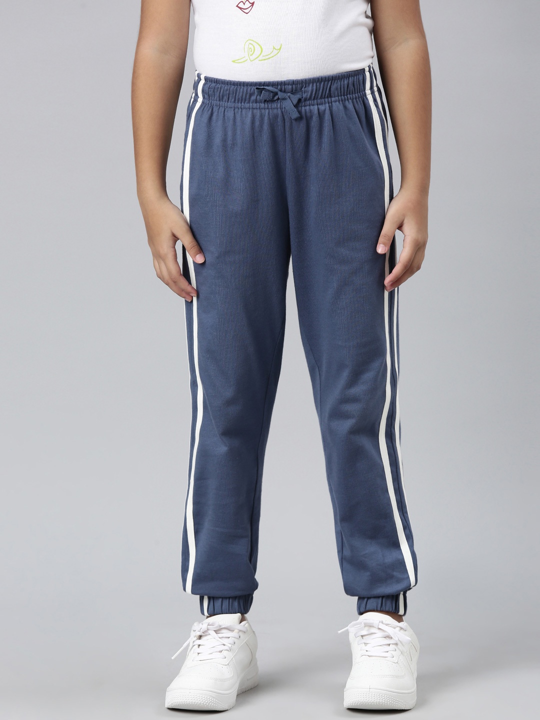 

Go Colors Girls Printed Relaxed Fit Mid Rise Joggers, Blue