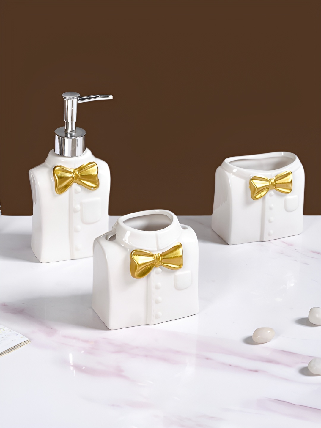 

Nestasia White & Gold-Toned 3 pieces Geometric Ceramic Bath Accessories Set