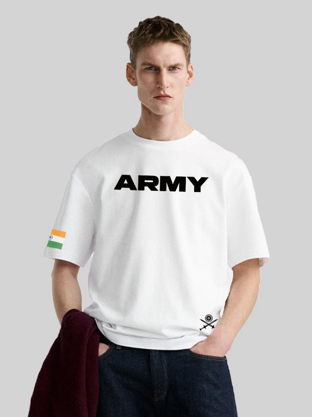 OFFMINT Men Typography Applique T-shirt, White