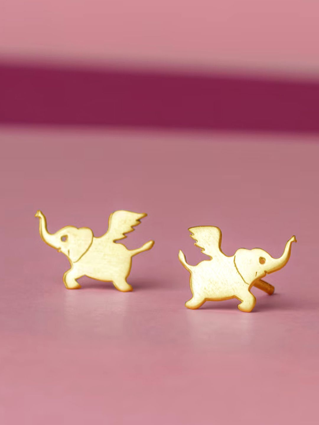 

Goldnera Animal Shaped Studs Earrings, Gold