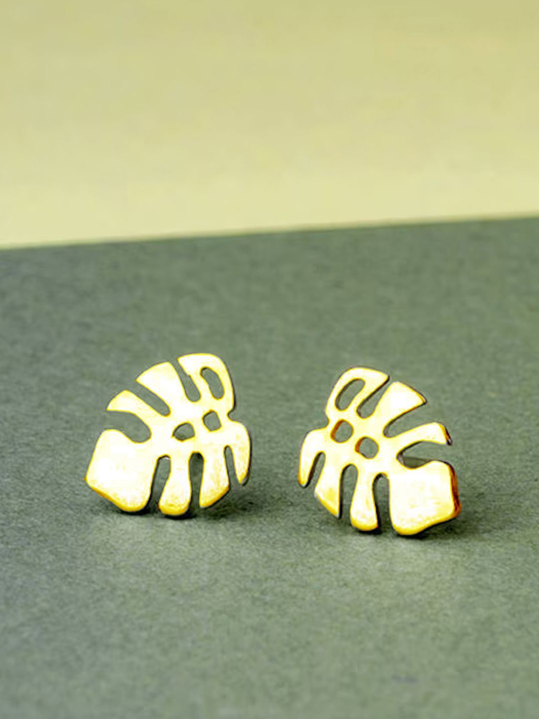 

Goldnera Leaf Shaped Brass Studs Earrings, Gold