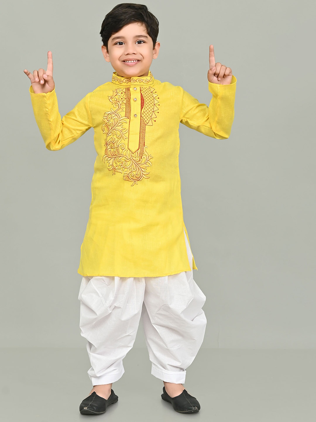 

BAESD Boys Ethnic Motifs Yoke Design Thread Work Straight Cotton Kurta with Patiala, Yellow