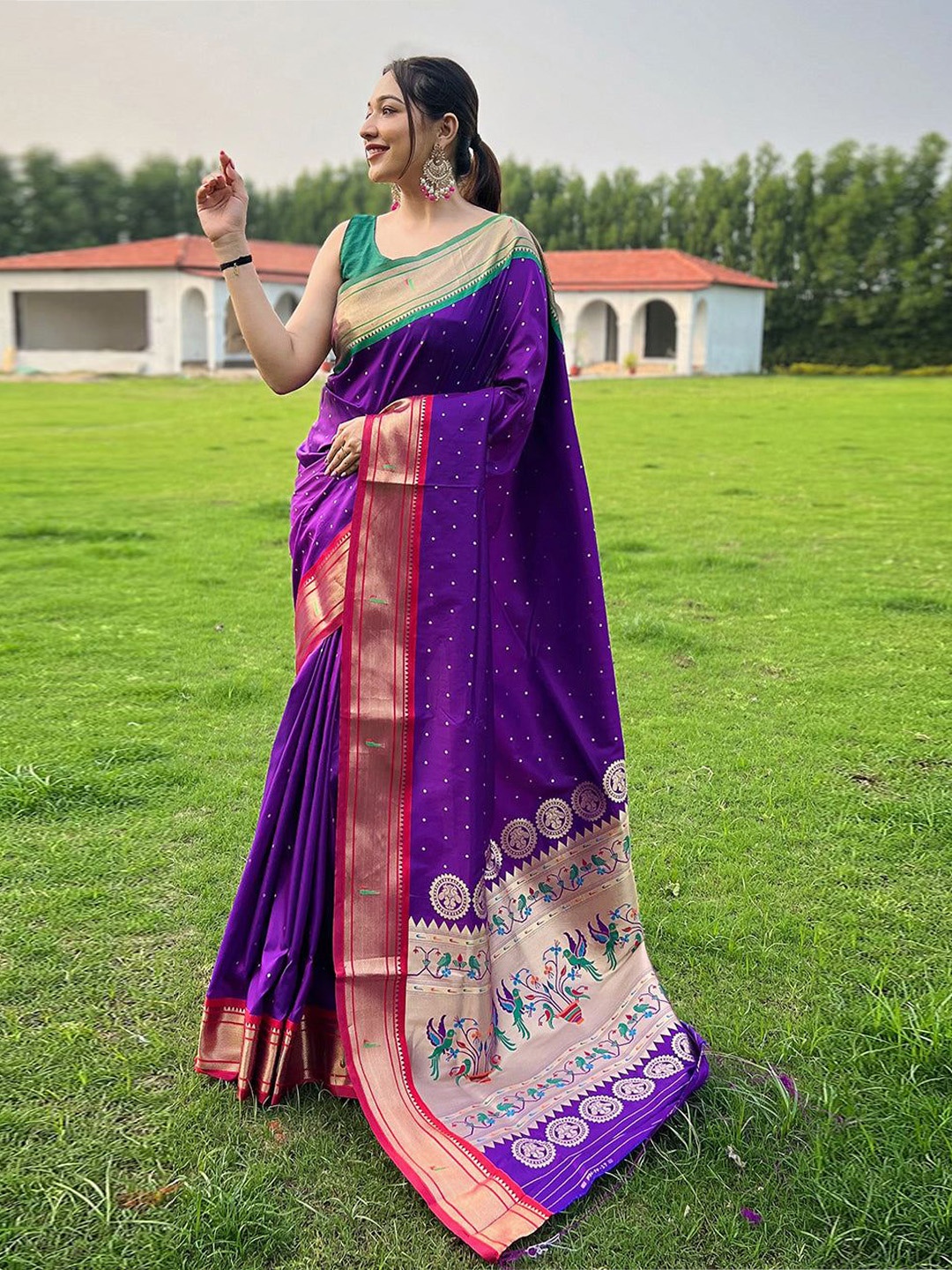 

MySilkLove Woven Designed Zari Paithani Saree, Purple