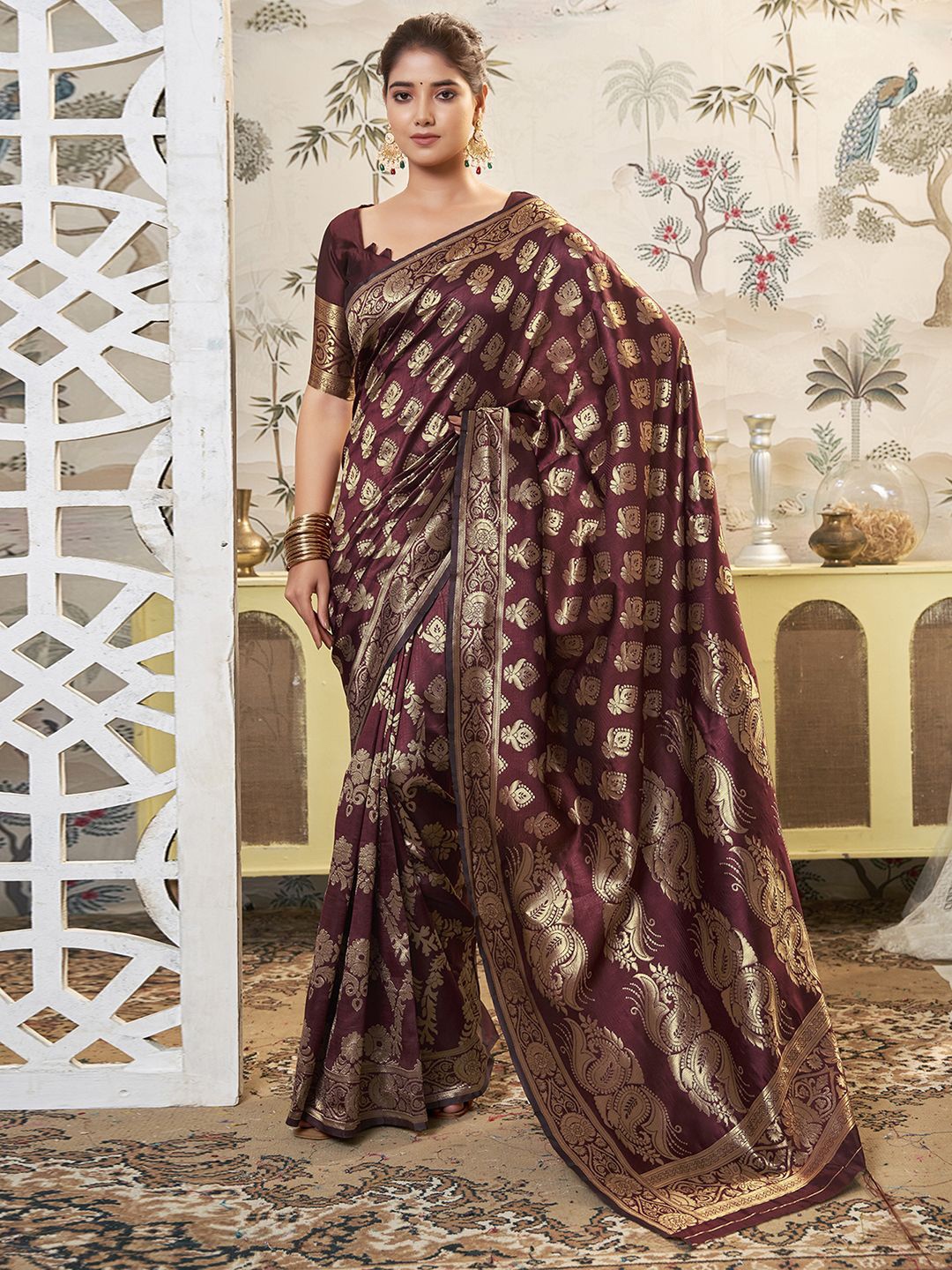 

KALINI Woven Designed Zari Banarasi Saree, Maroon