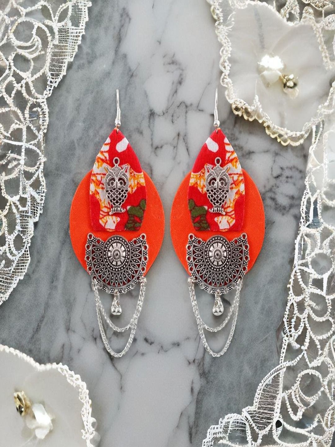 

UNIVERSITY TRENDZ Silver-Plated Classic Drop Earrings