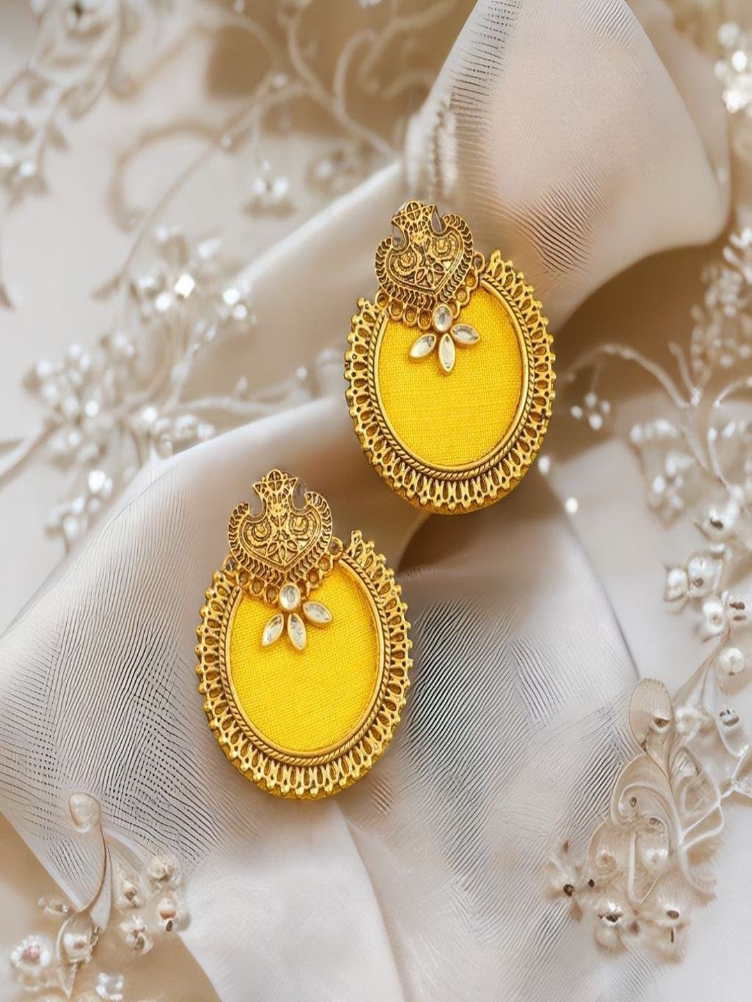 

UNIVERSITY TRENDZ Gold-Plated Classic Drop Earrings, Yellow