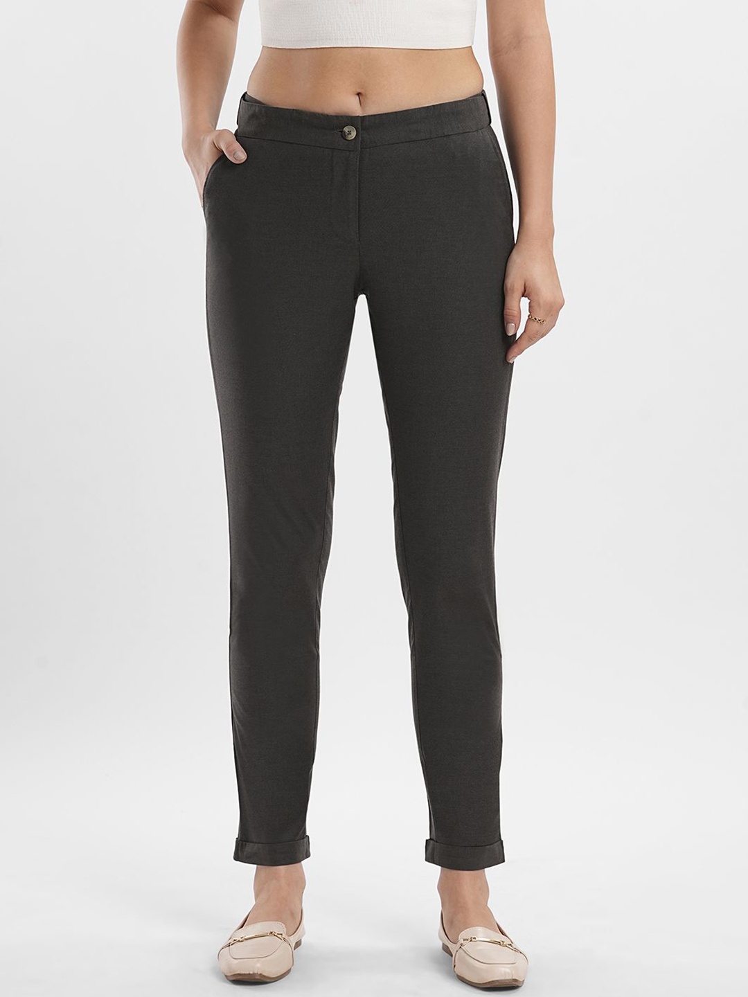 

Bombay High Women Tailored Tapered Fit Trousers, Grey