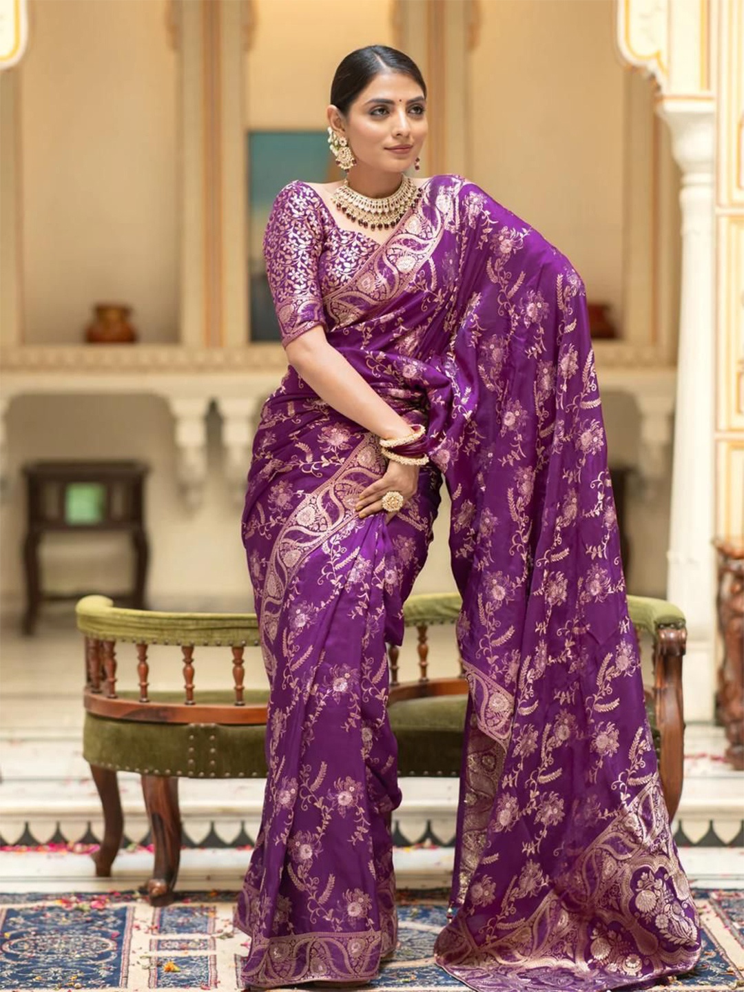 

Upalksh Ethnic Motifs Woven Design Zari Kanjeevaram Saree, Purple