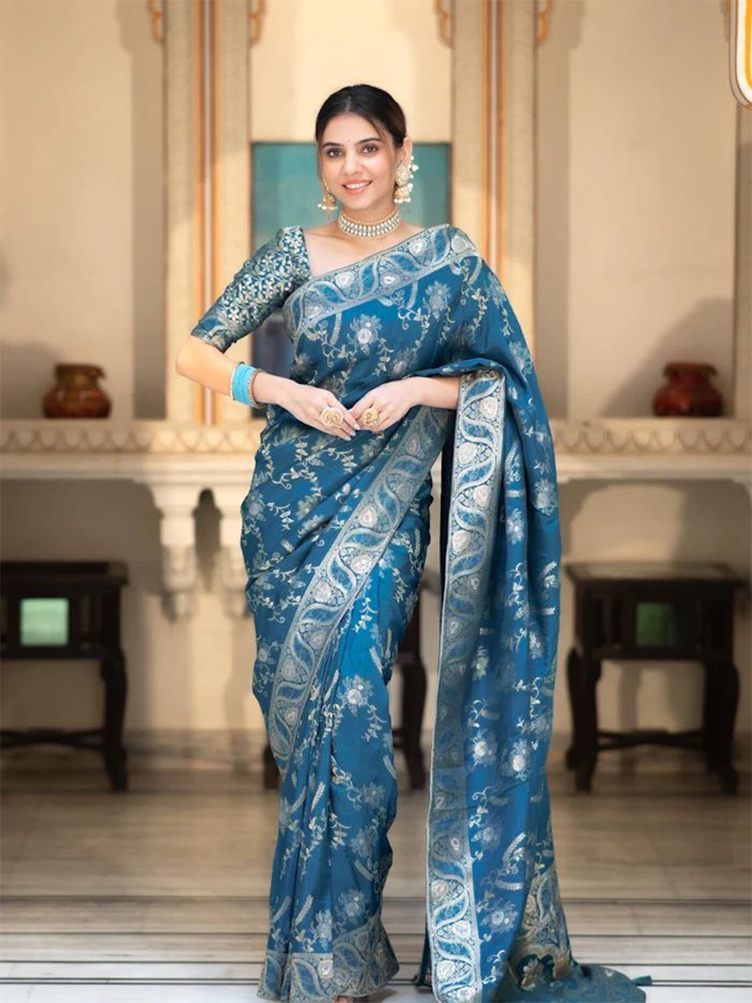 

Upalksh Floral Zari Banarasi Saree, Teal