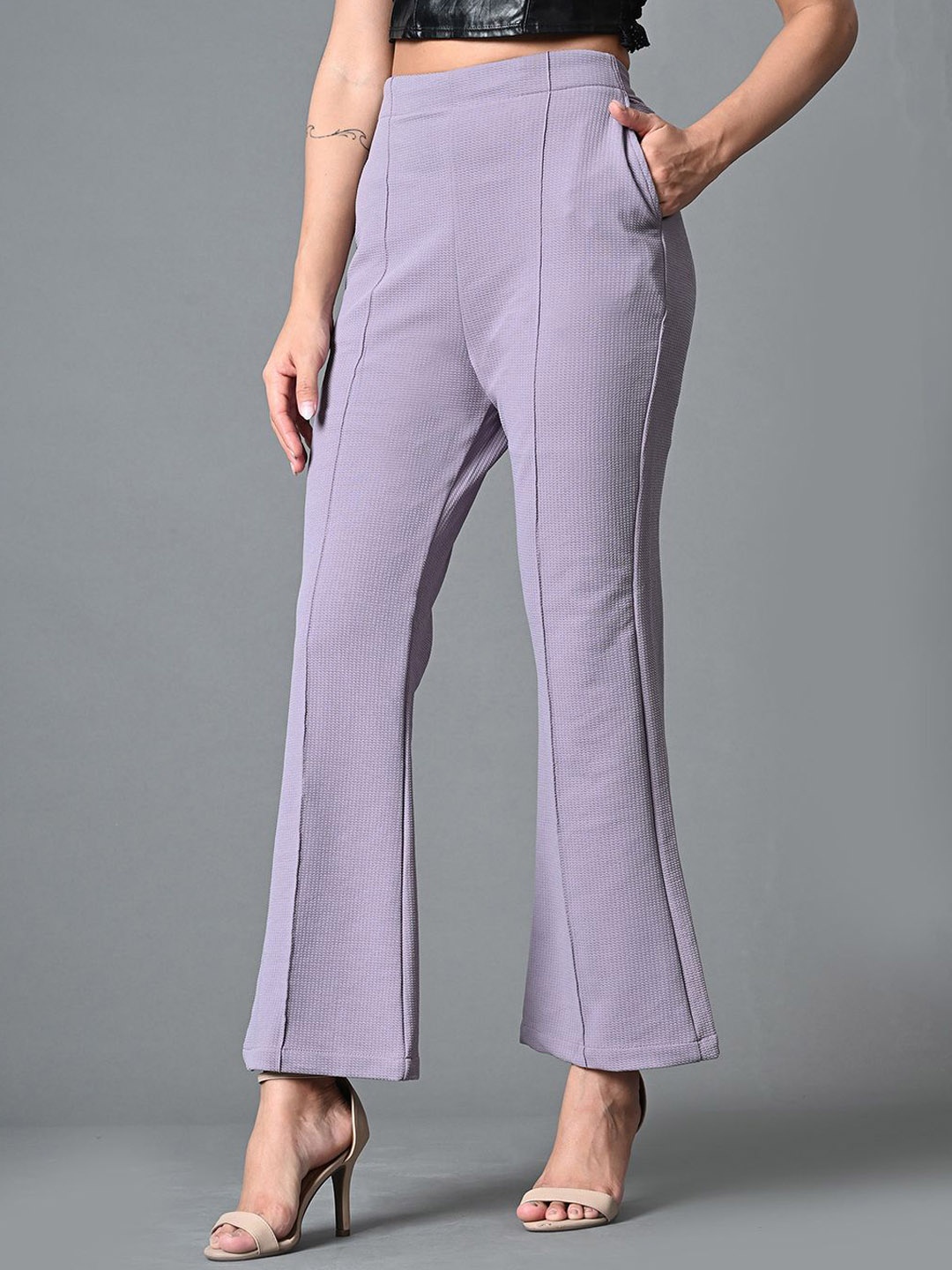 

Roadster Women Solid Flared Trousers, Lavender