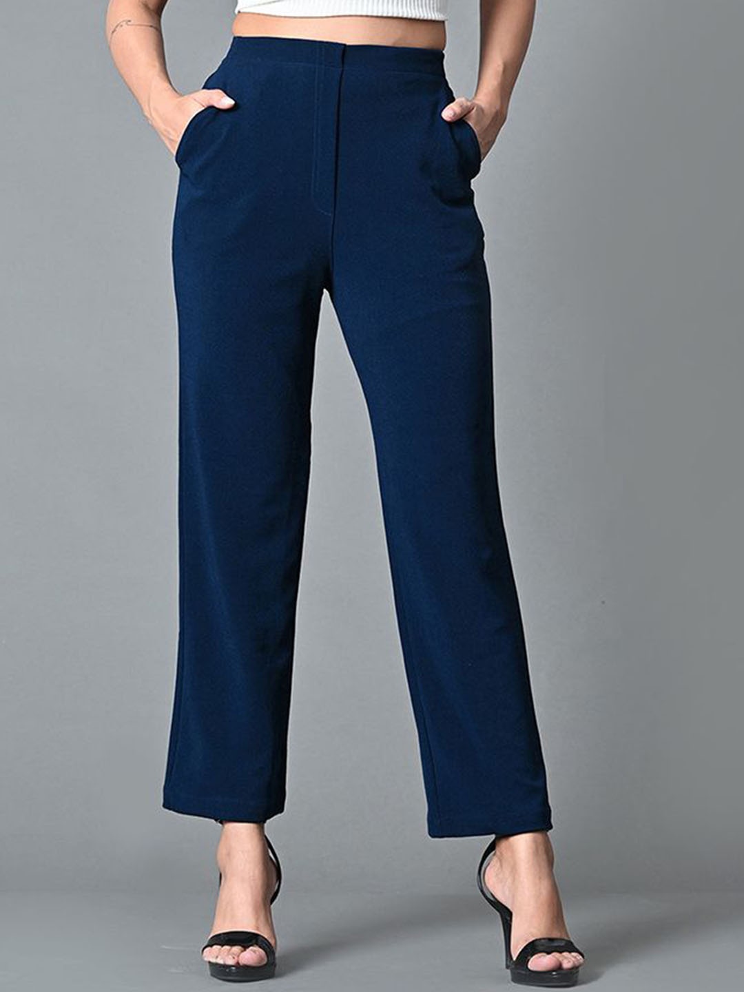 

The Roadster Lifestyle Co Women High Waist Straight Trousers, Navy blue