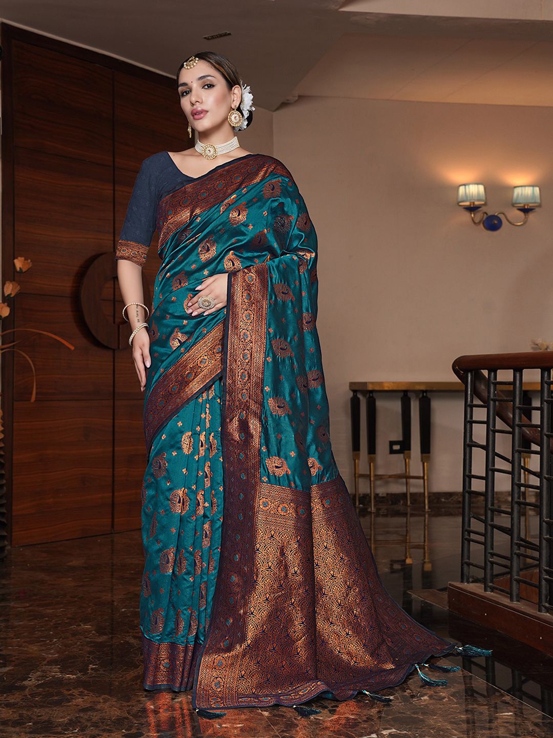 

JUST FASHION Ethnic Motifs Zari Banarasi Saree, Blue
