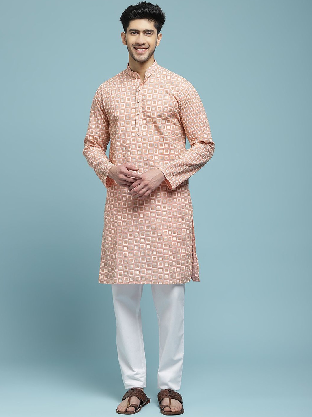 

House of Chikankari Geometric Embroidered Mandarin Collar Cotton Schiffli Straight Kurta, Pink