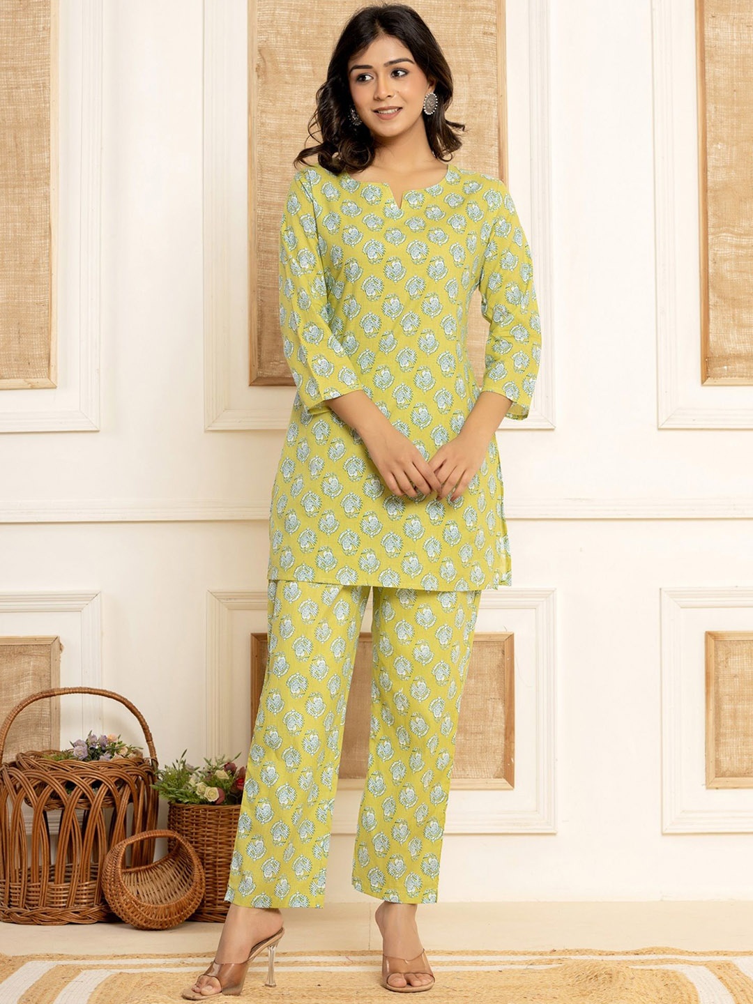

DHANOTA Printed Pure Cotton Top With Trousers Co-Ords, Green