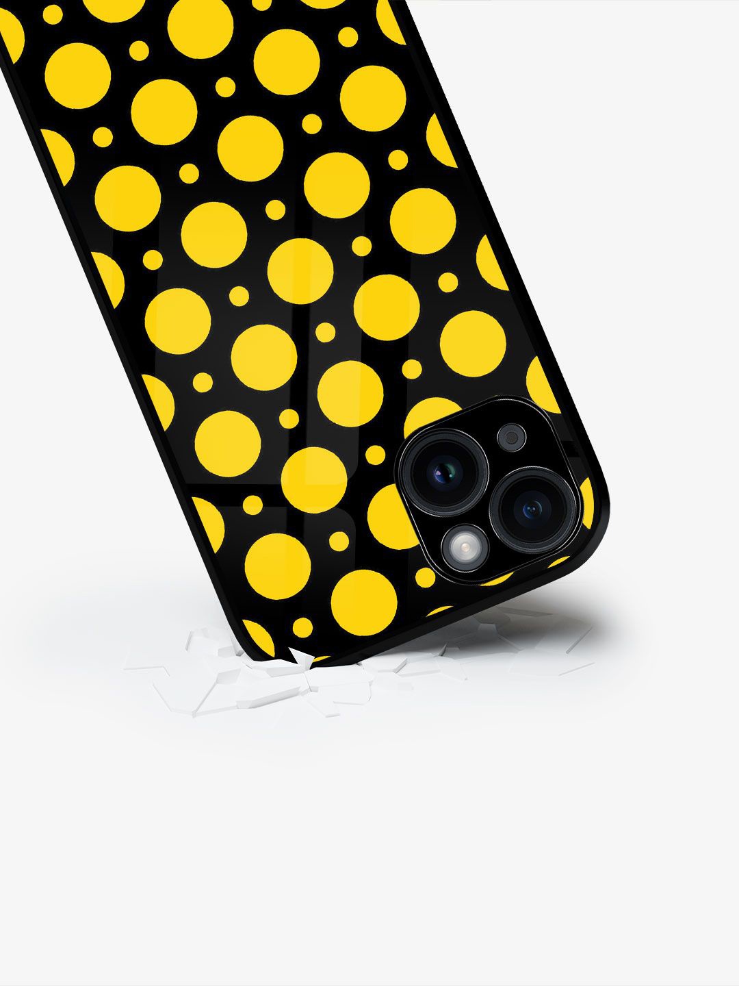 

macmerise Geometric Printed iPhone 15 Back Case Mobile Accessories, Yellow