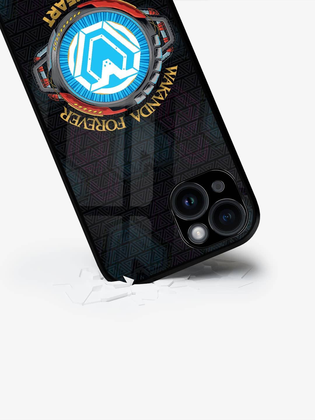 

macmerise Black Panther Printed iPhone 15 Back Case Mobile Accessories