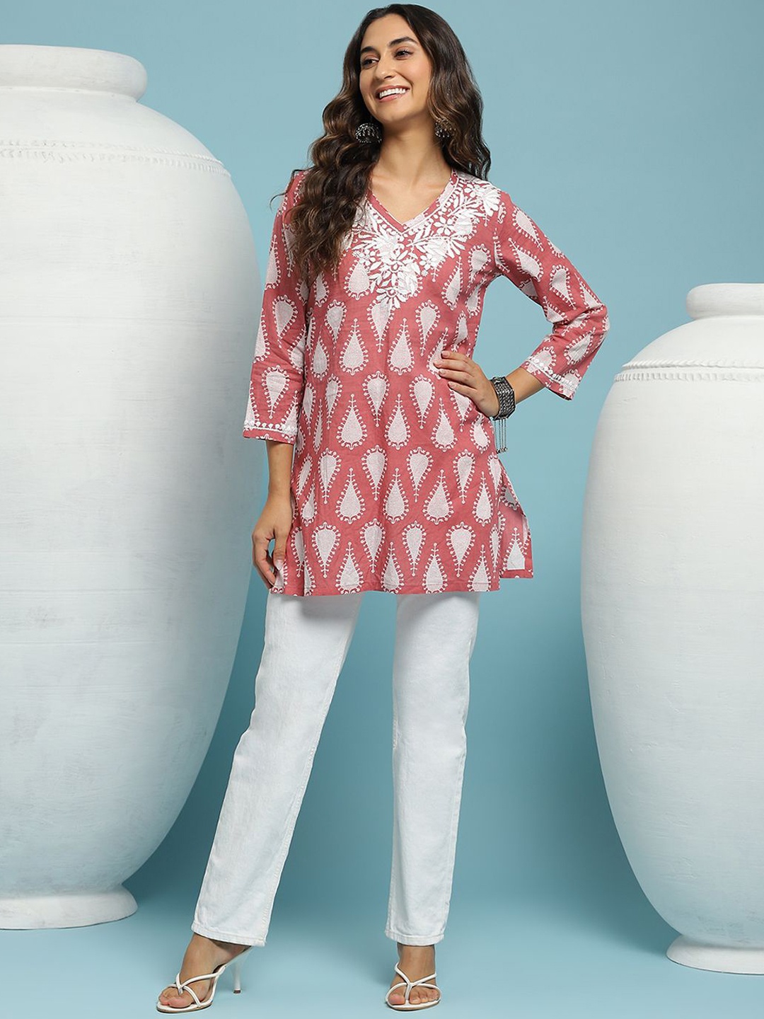 

House of Chikankari Chikankari Printed Short Kurta, Pink