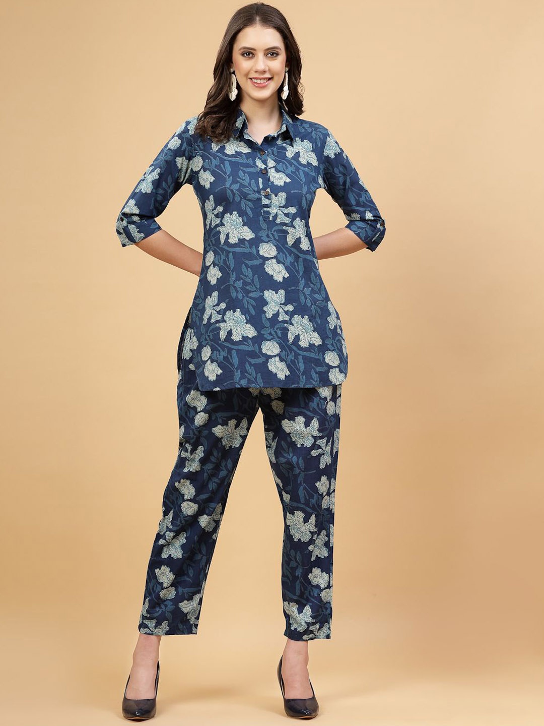 

Pistaa Floral Printed Shirt Collar Pure Cotton Tunic With Trouser, Blue