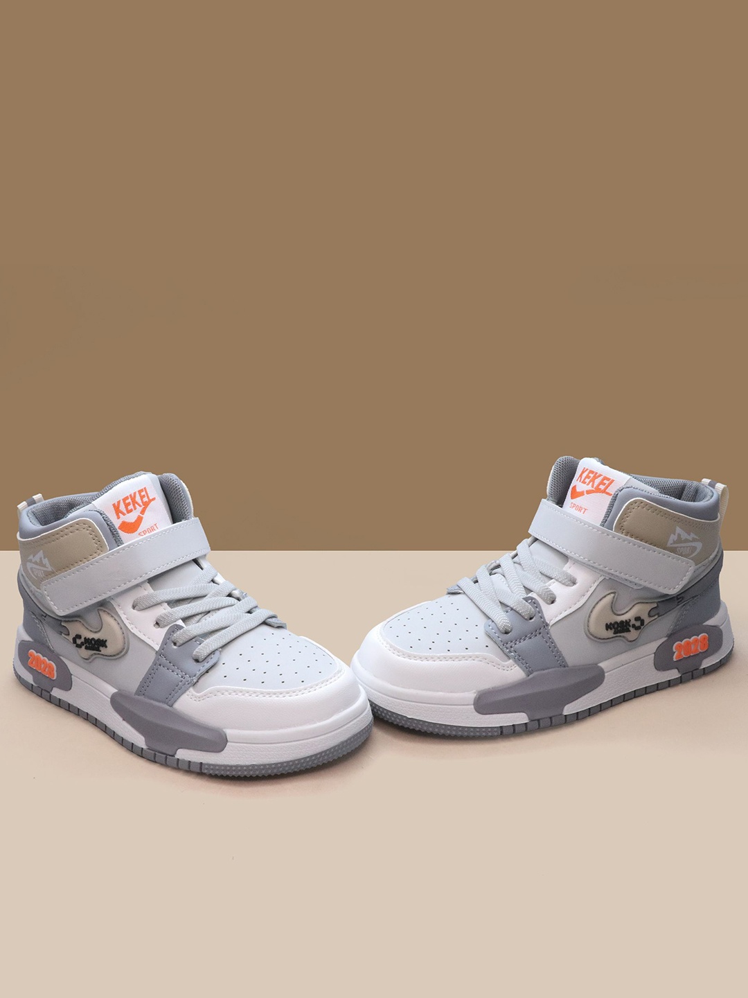 

FEETWELL SHOES Unisex Kids Colourblocked Sneakers, Grey