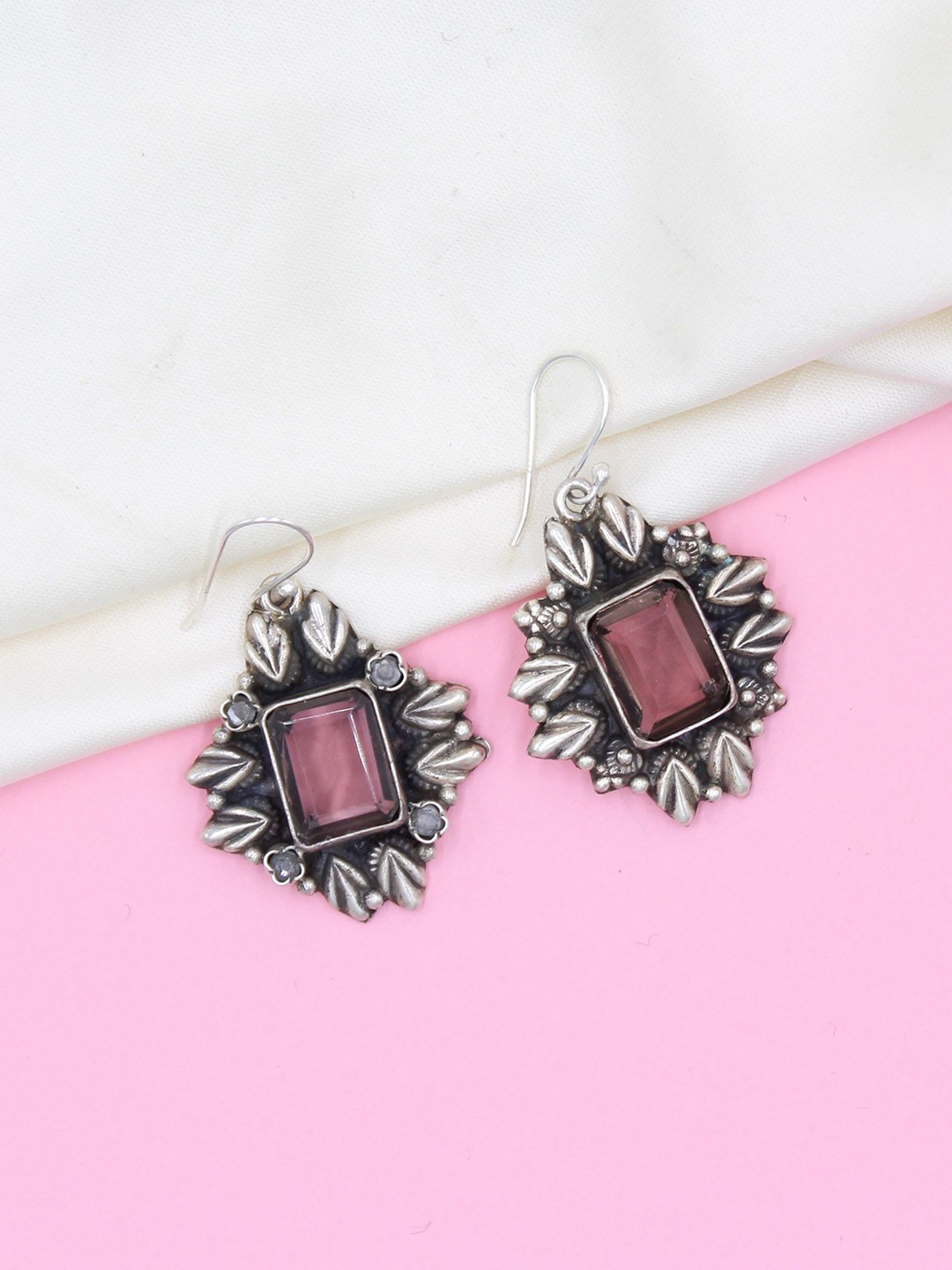 

SANGEETA BOOCHRA Silver Quartz Drop Earrings