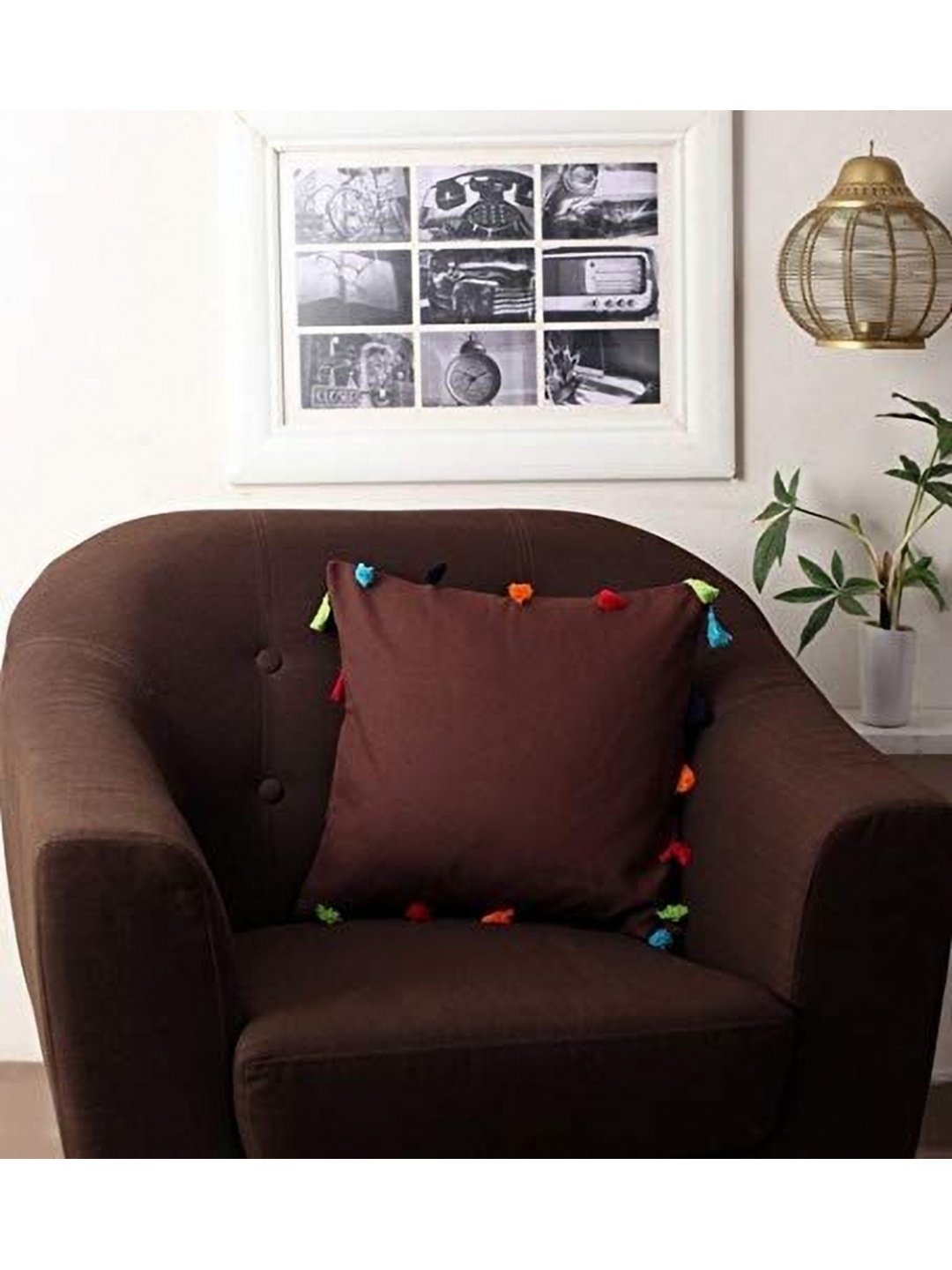 

Lushomes Brown Square Tasselled Cotton Cushion Cover