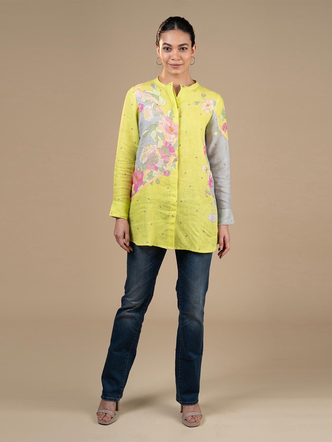 

House Of Dharaa Floral Printed Linen Kurti, Green