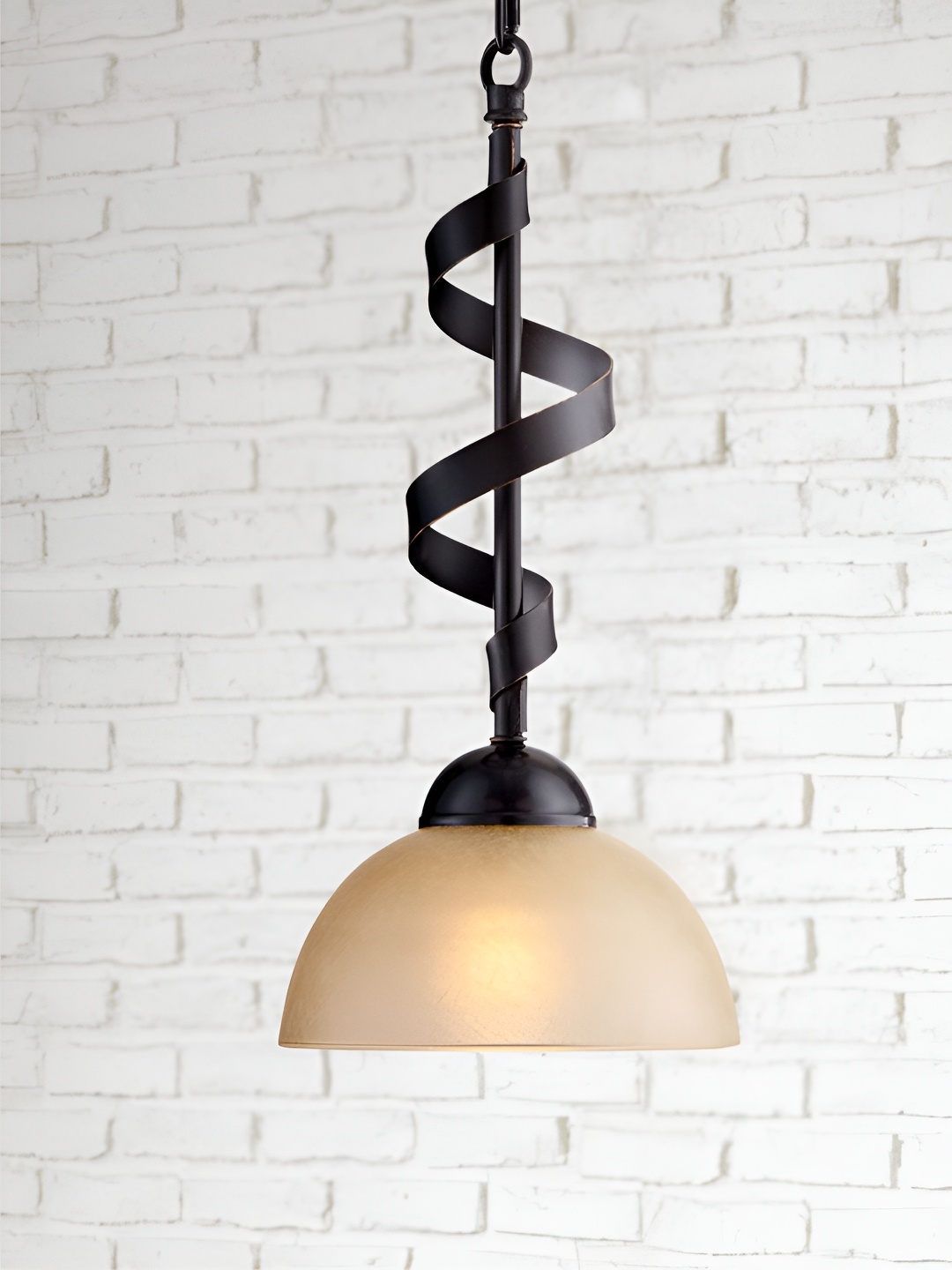 

The Art House Black & Gold-Toned Aluminium Ceiling Lamp