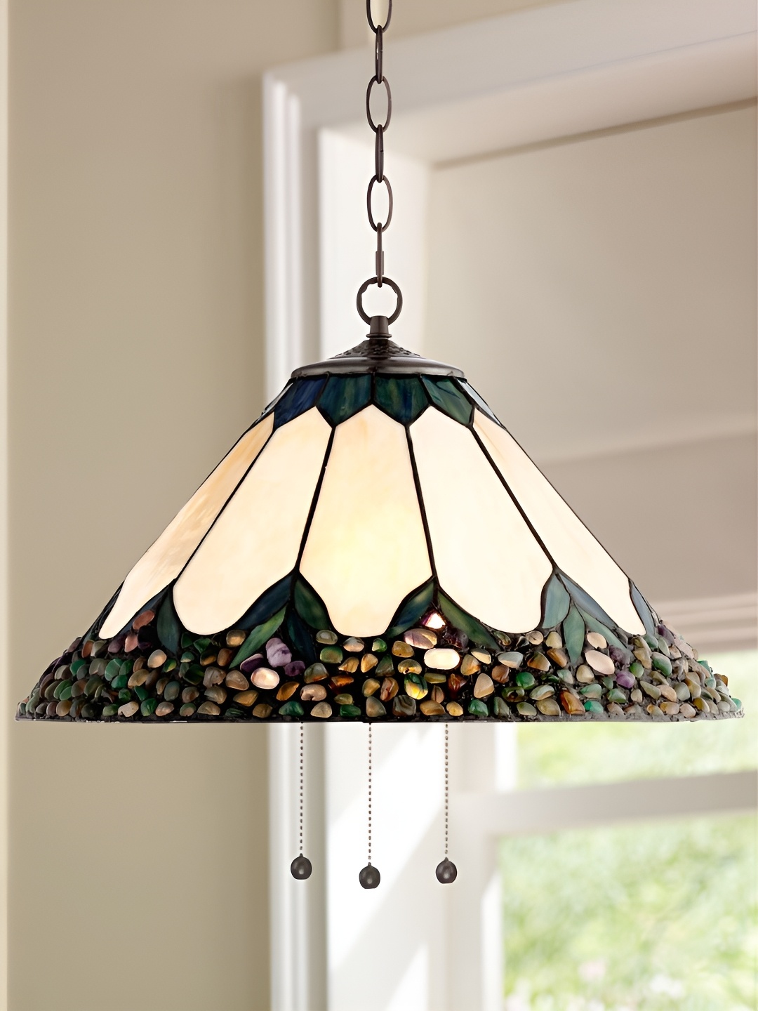

The Art House Black & Cream-Coloured Textured Aluminium Pendant Ceiling Lamp