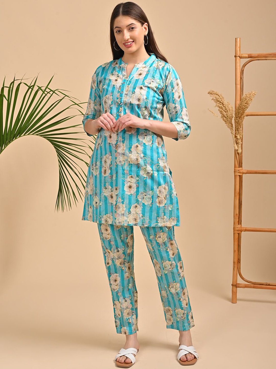 

GOLDSTROMS Floral Printed Mandarin Collar Tunic With Trousers, Sea green