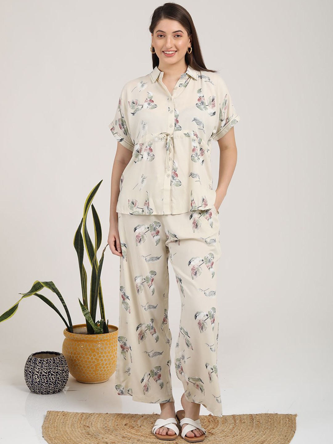 

GOLDSTROMS Floral Printed Shirt With Pyjamas, Cream