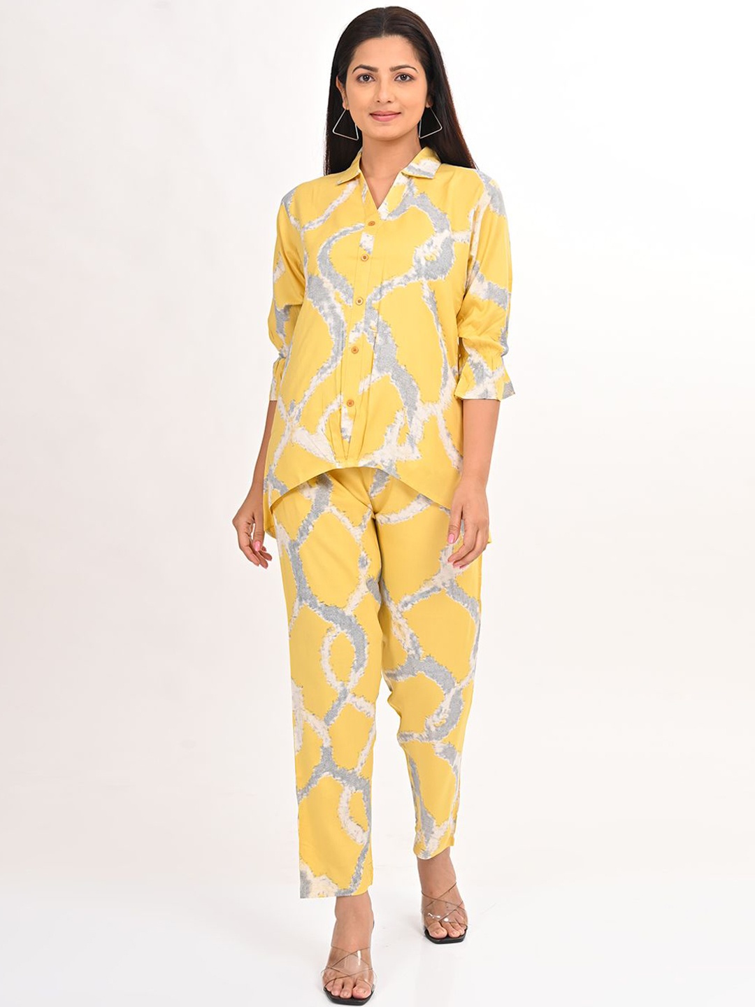 

GOLDSTROMS Abstract Printed Top With Pyjamas, Yellow