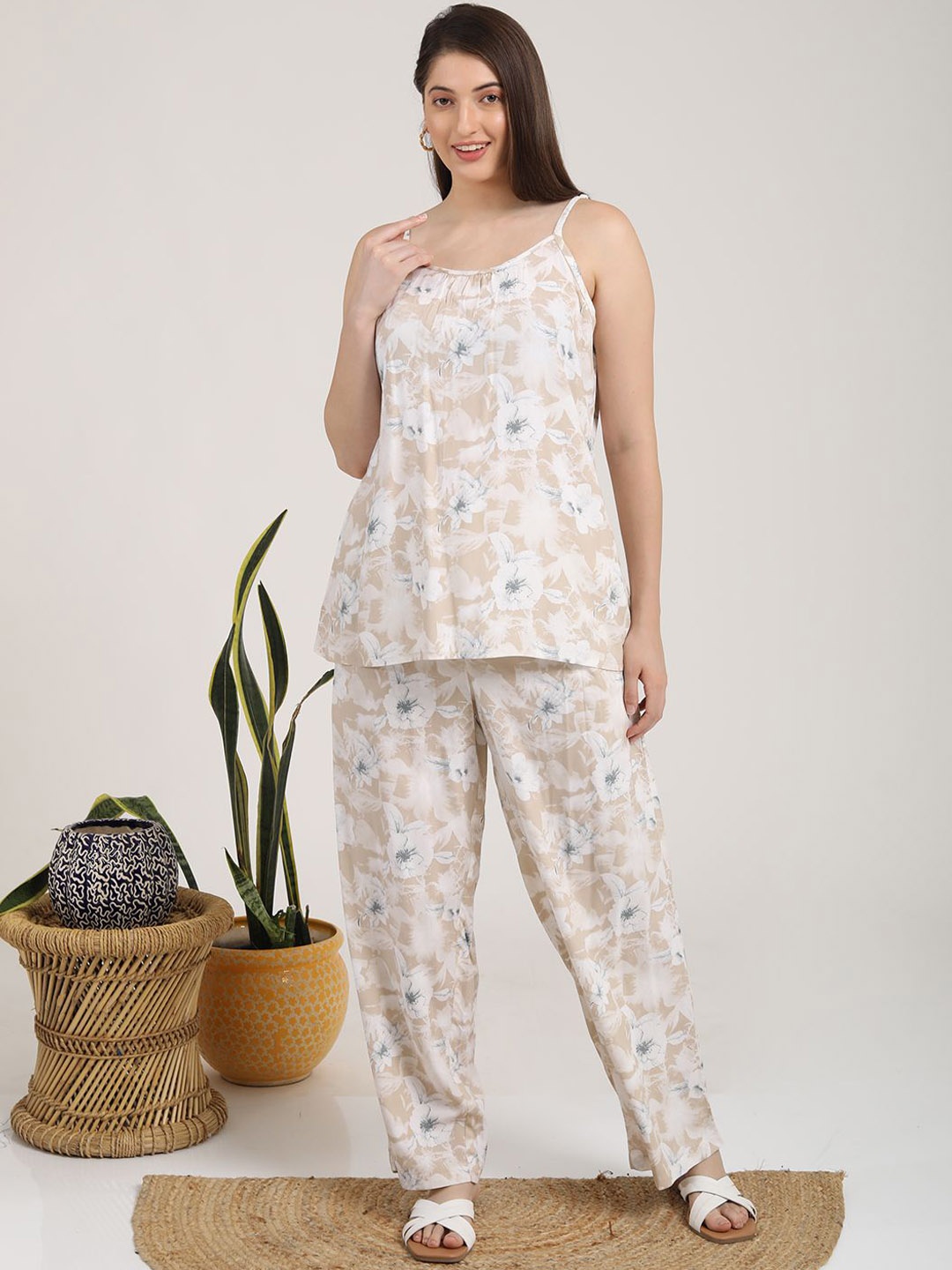 

GOLDSTROMS Floral Printed Shoulder Straps Top With Trousers & Shrug, Brown
