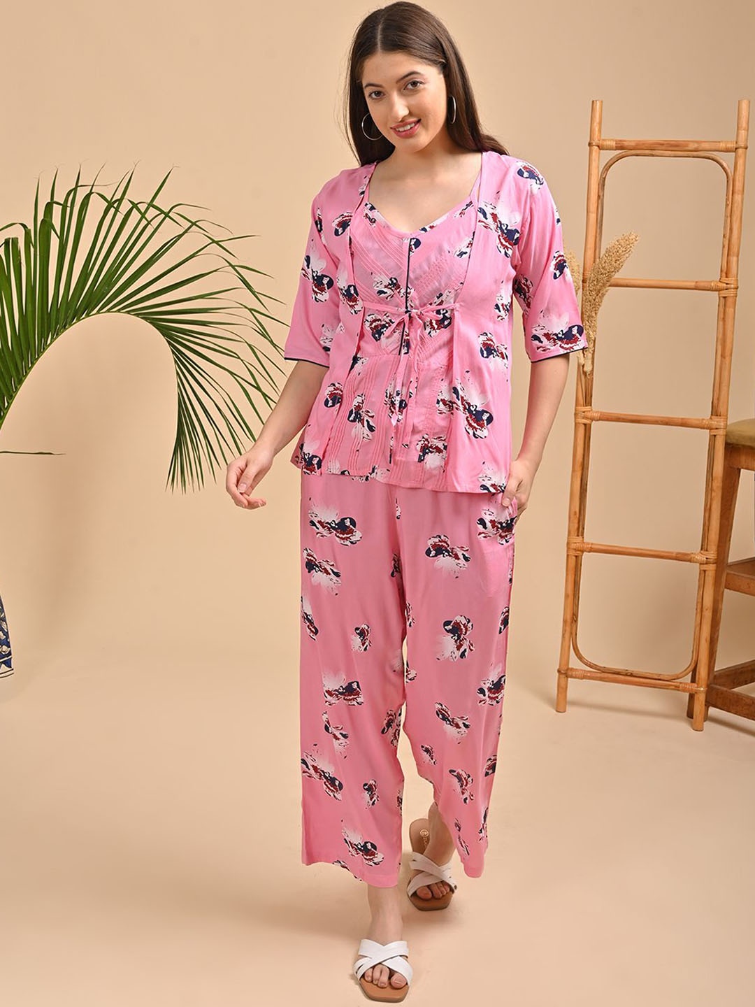 

GOLDSTROMS Printed V-Neck Top & Trousers, Fuchsia