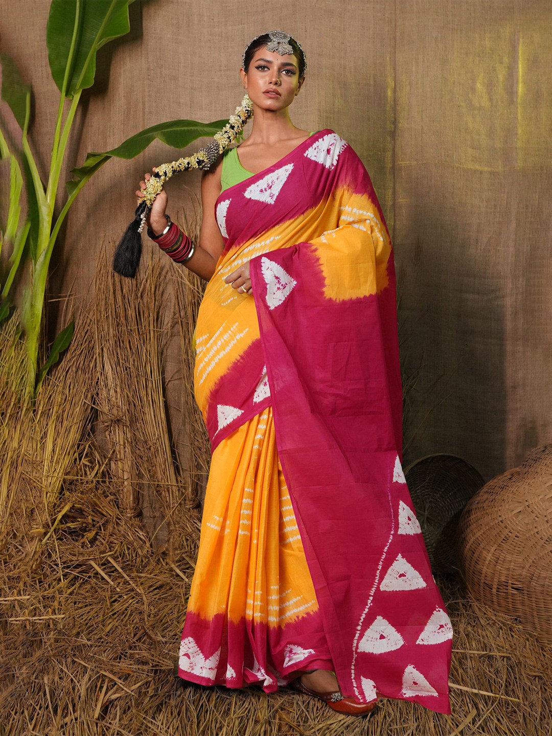 

Unnati Silks Tie and Dye Pure Cotton Handloom Saree, Yellow