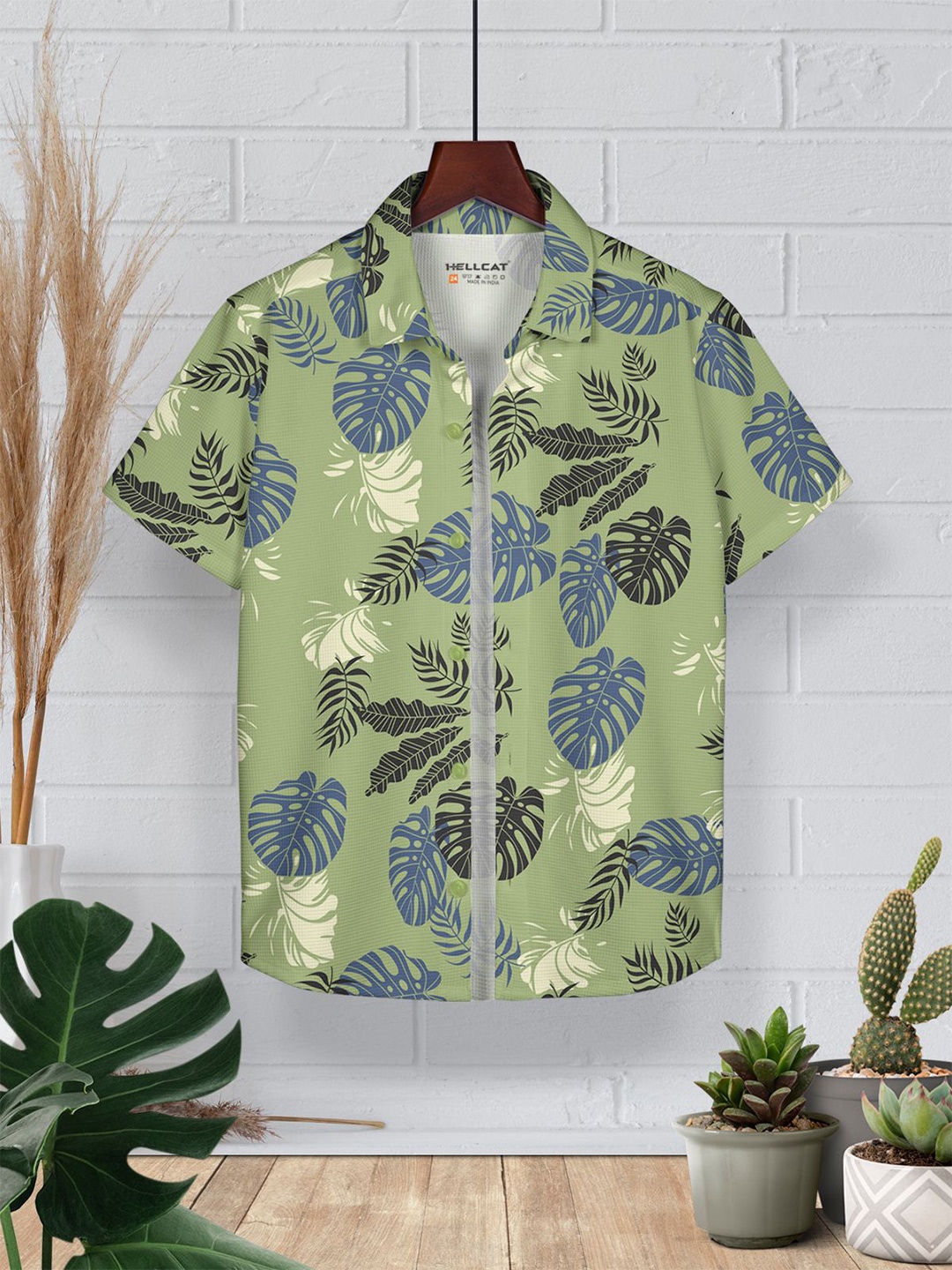 

HELLCAT Boys Cotton Printed Opaque Casual Shirt, Green