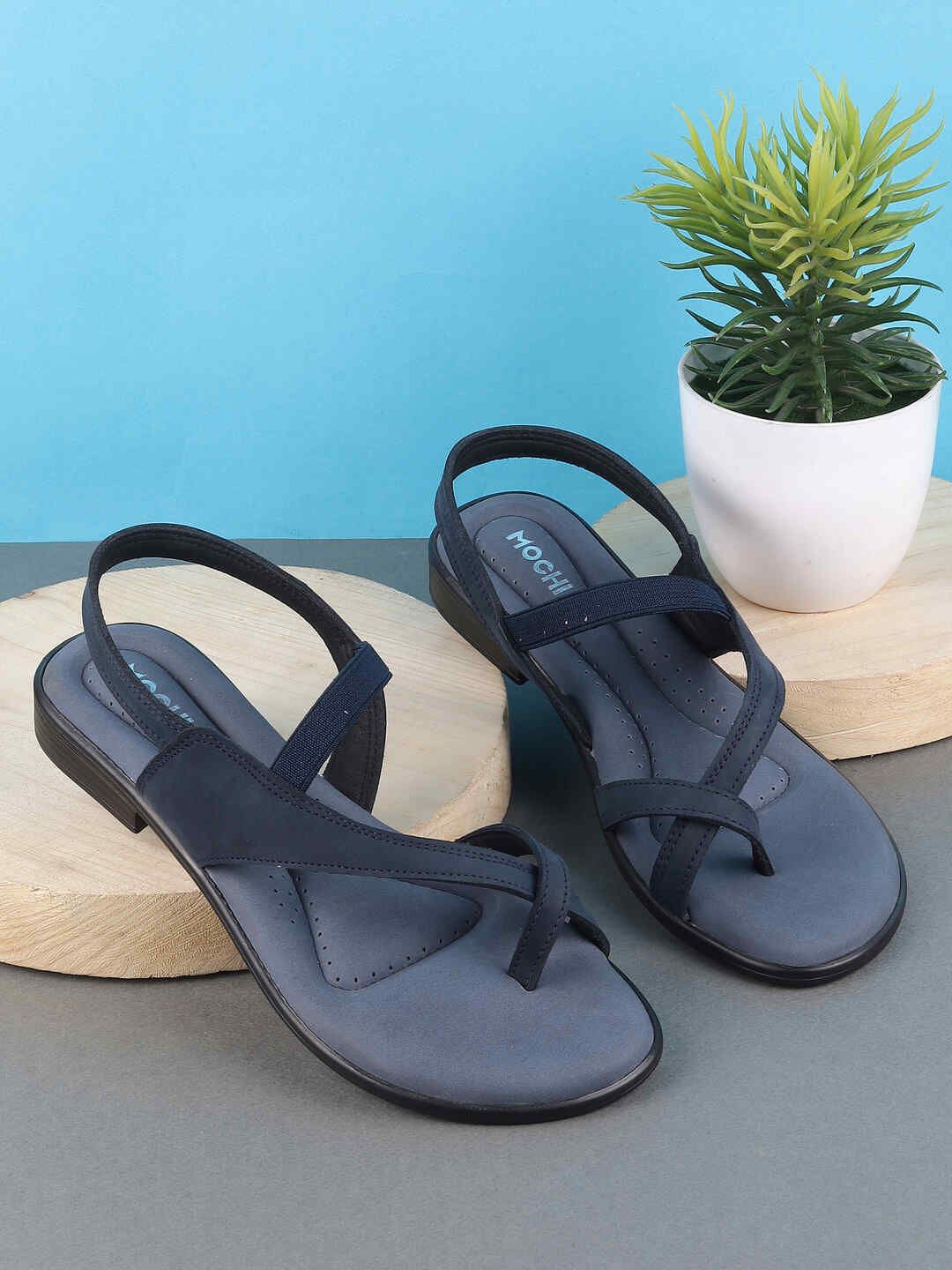 

Mochi Women Leather One Toe Flats, Navy blue