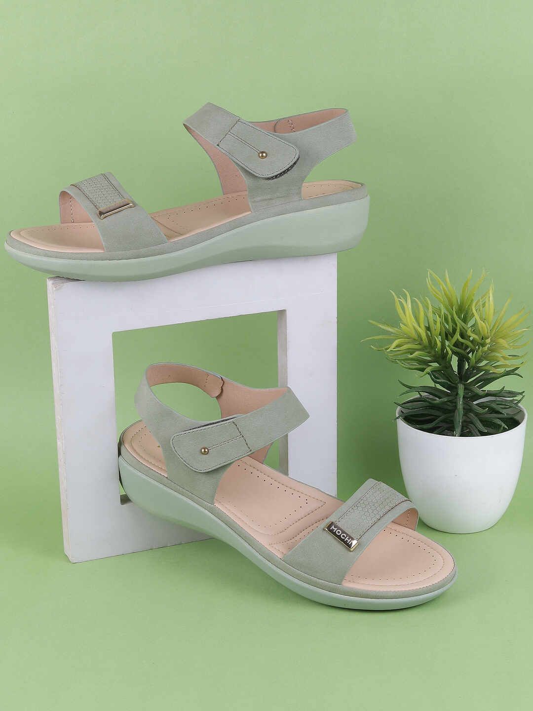 

Mochi Women Solid Ankle Loop Block Sandals Heels, Green