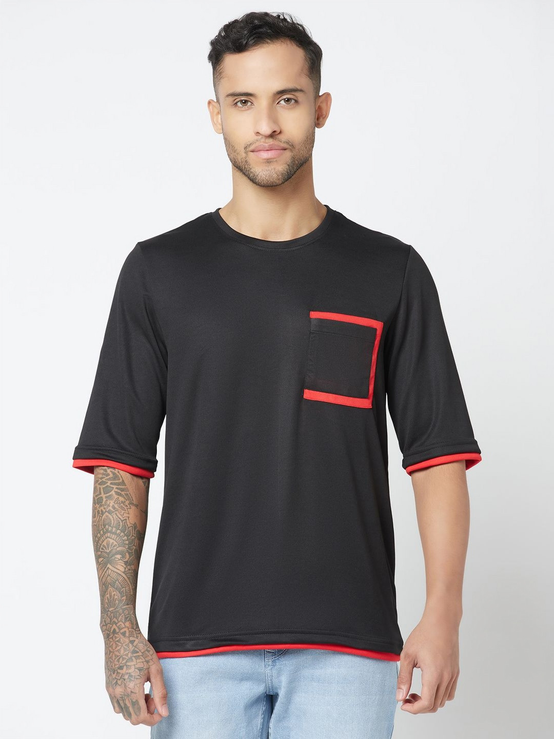 

GLITO Men Solid Round Neck Polyester T-Shirt, Black