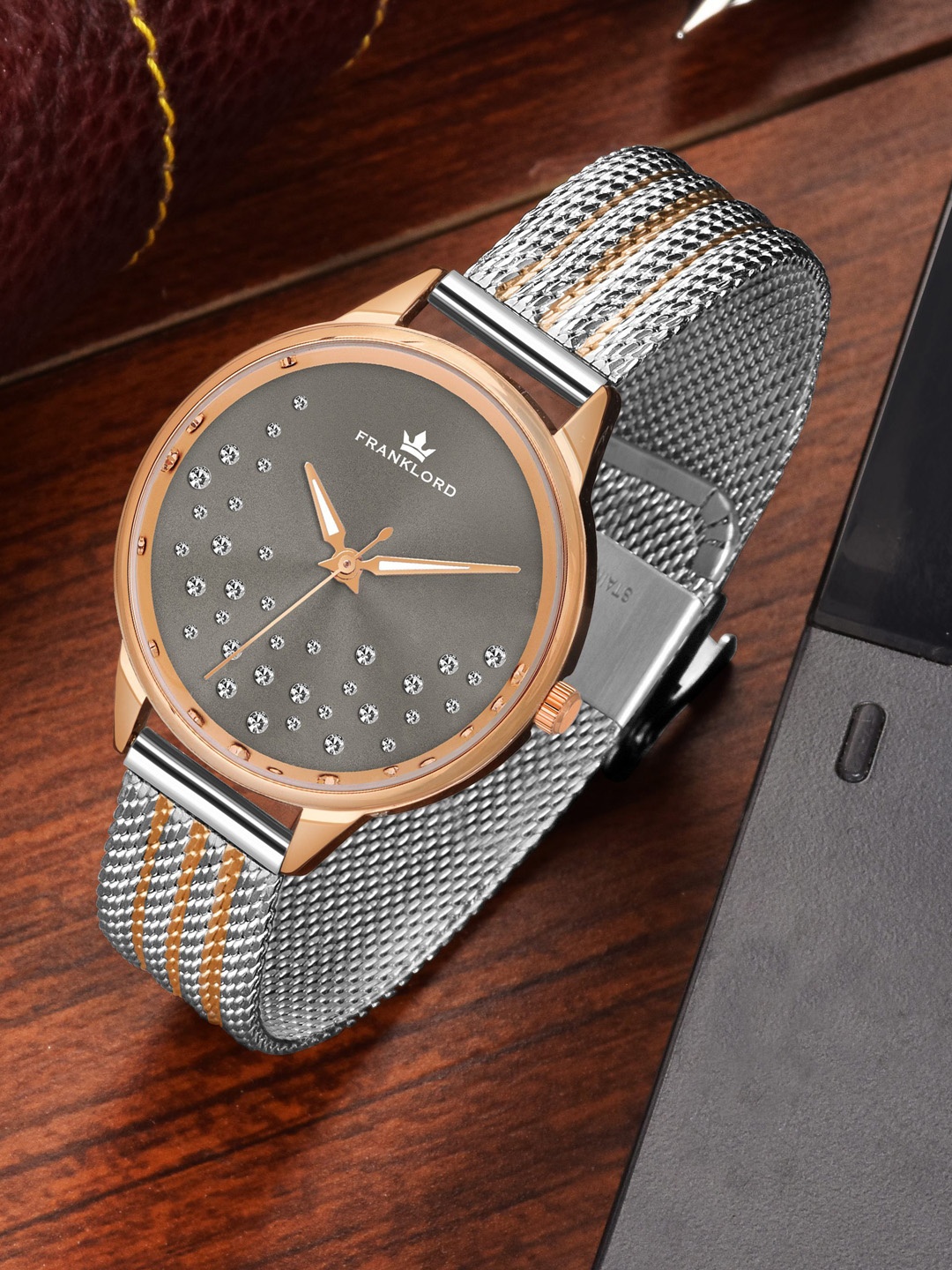

Franklord Women Round Patterned Dial Bracelet Style Straps Analogue Watch F-103 RL, Grey