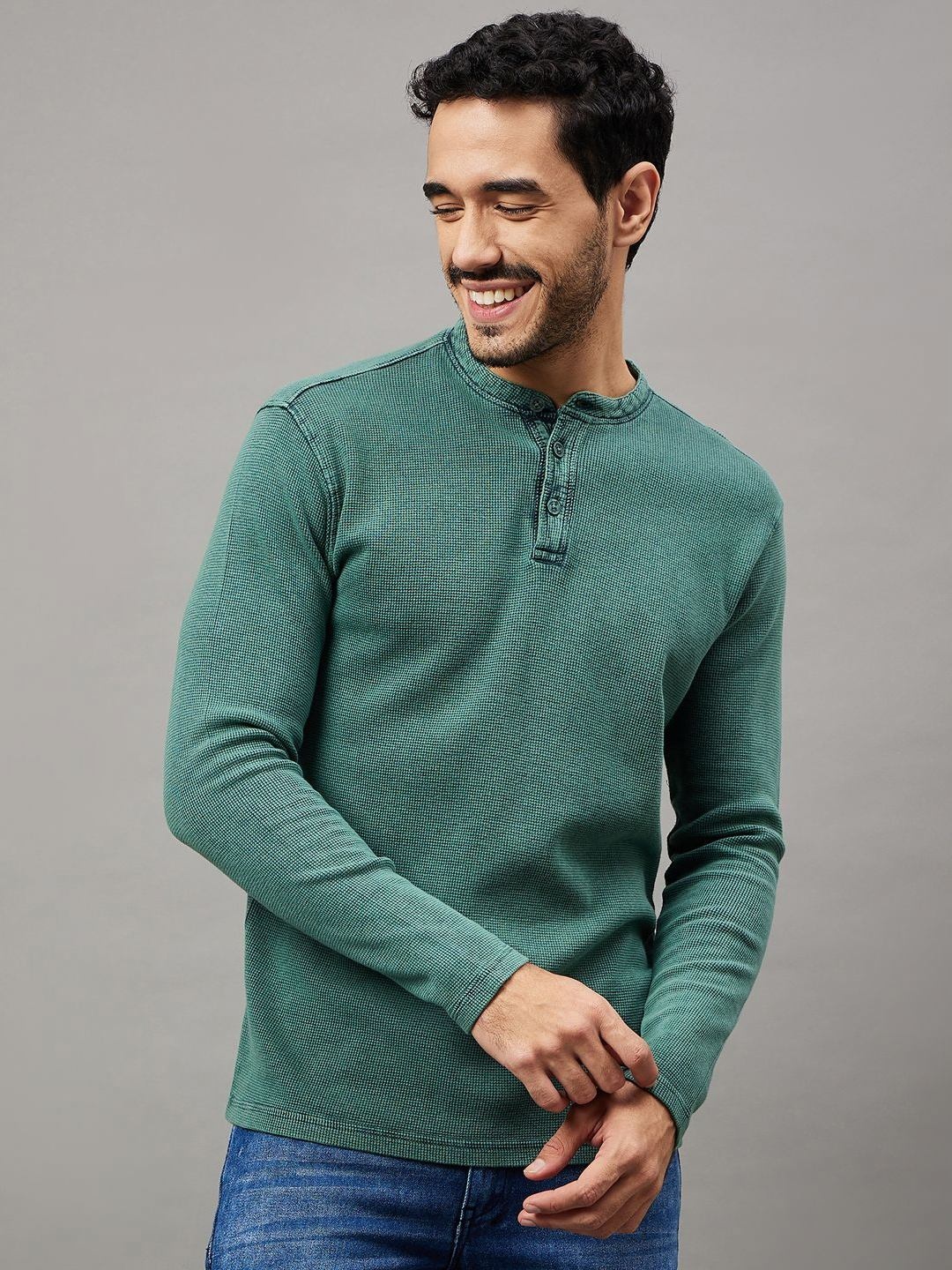 

Club York Men Henley Neck Pockets T-shirt, Green