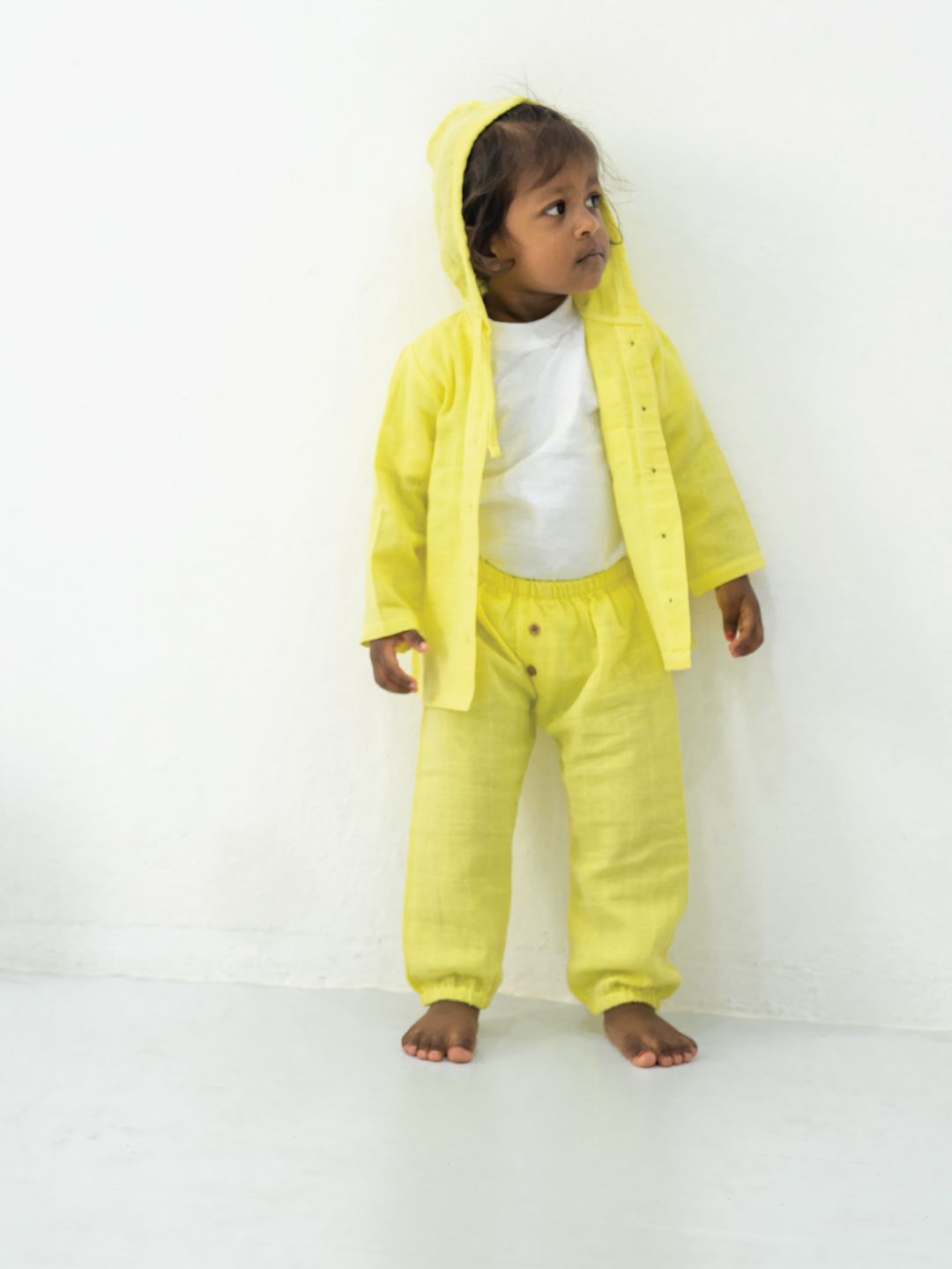 

A Toddler Thing Kids Organic Cotton T-shirt and Shirt & Joggers, Yellow