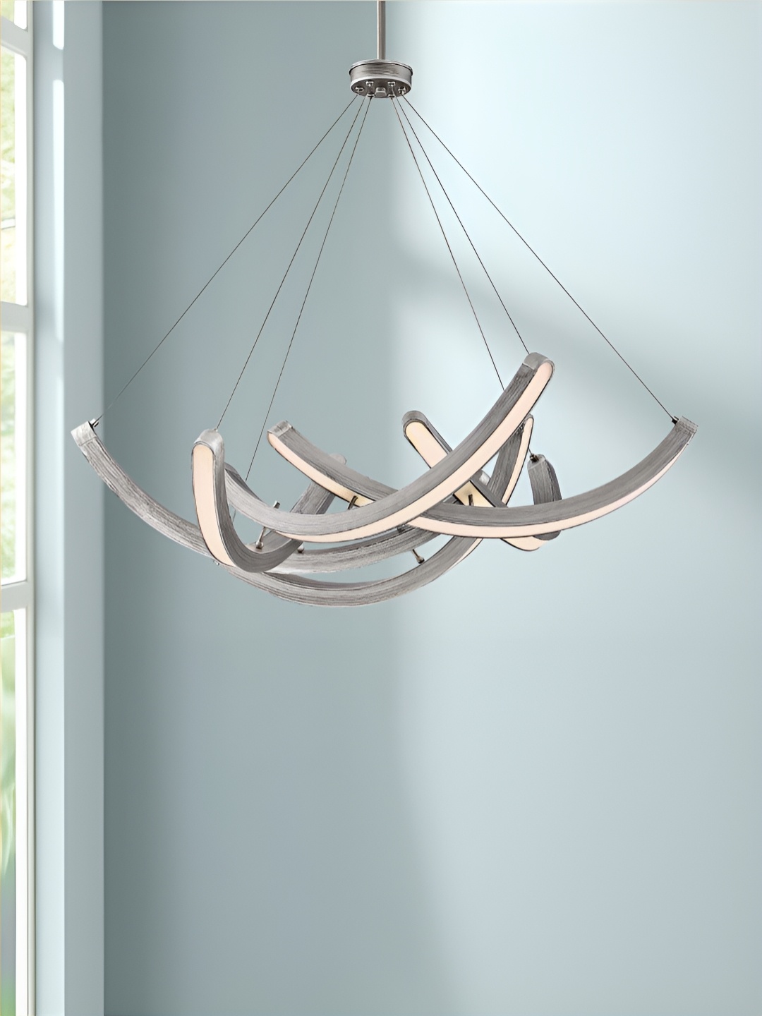 

The Art House Silver-Toned Aluminium Chandelier Ceiling Lamp