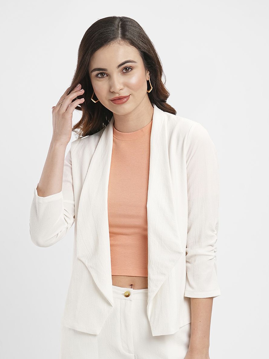 

Bombay High Shawl Collar Open Front Shrug, White