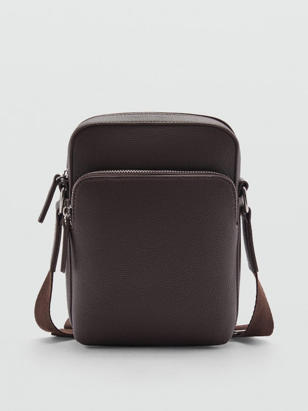 

MANGO MAN Men Messenger Bag, Coffee brown