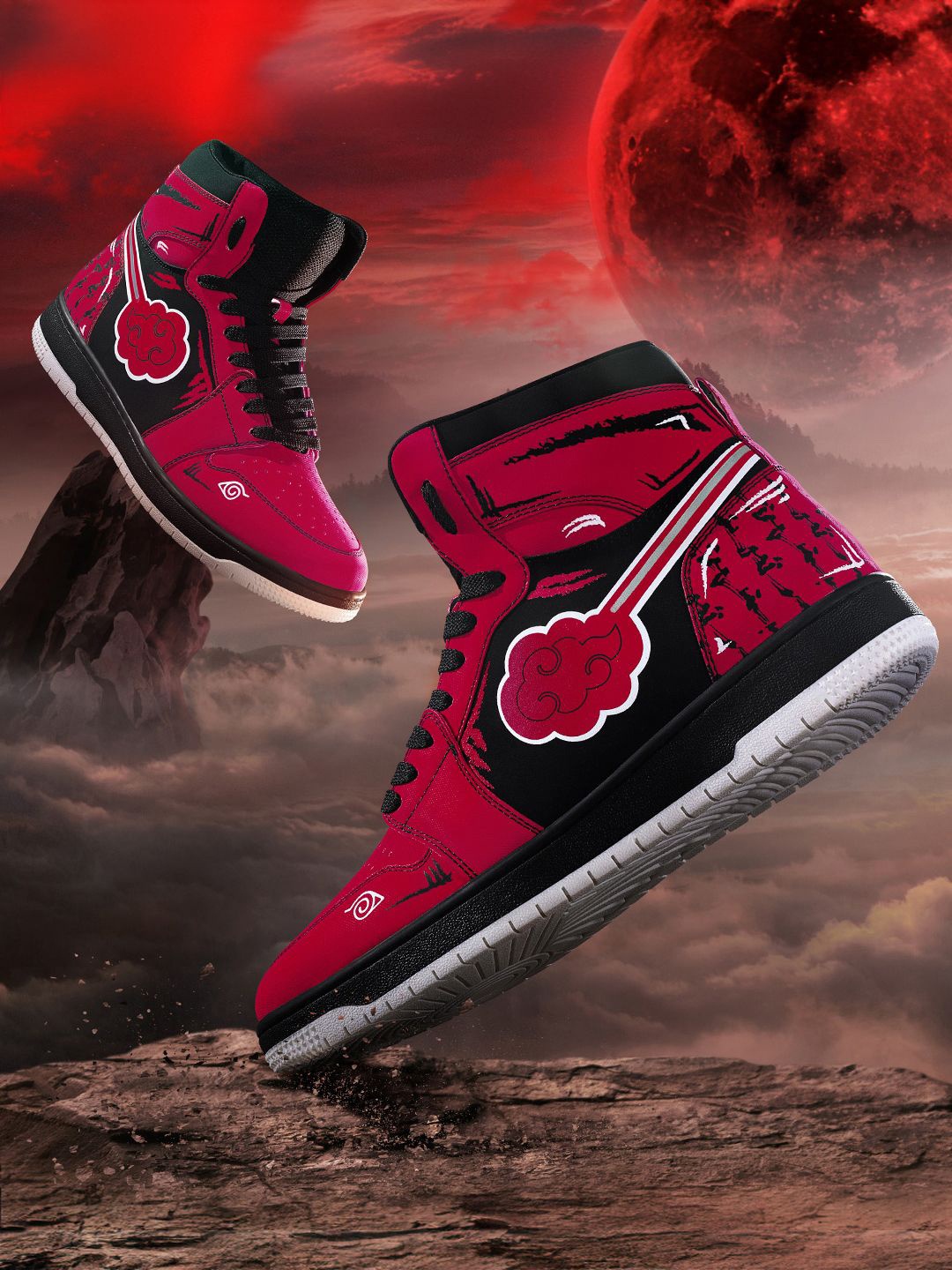 

Bewakoof Men Naruto Merchandise Akatsuki Colourblocked High-Top Sneakers, Red