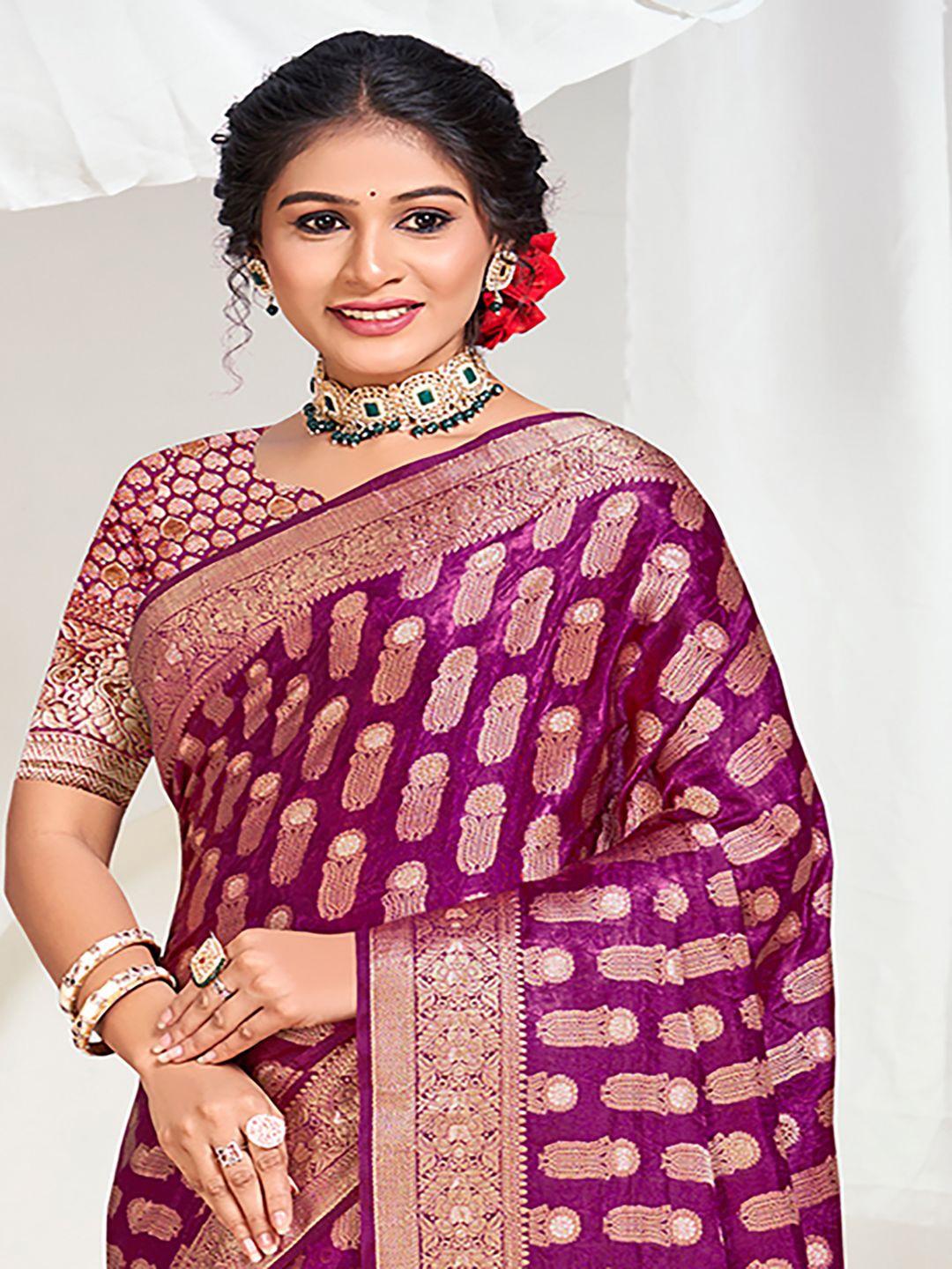 

Ishin Woven Design Zari Silk Blend Saree, Purple