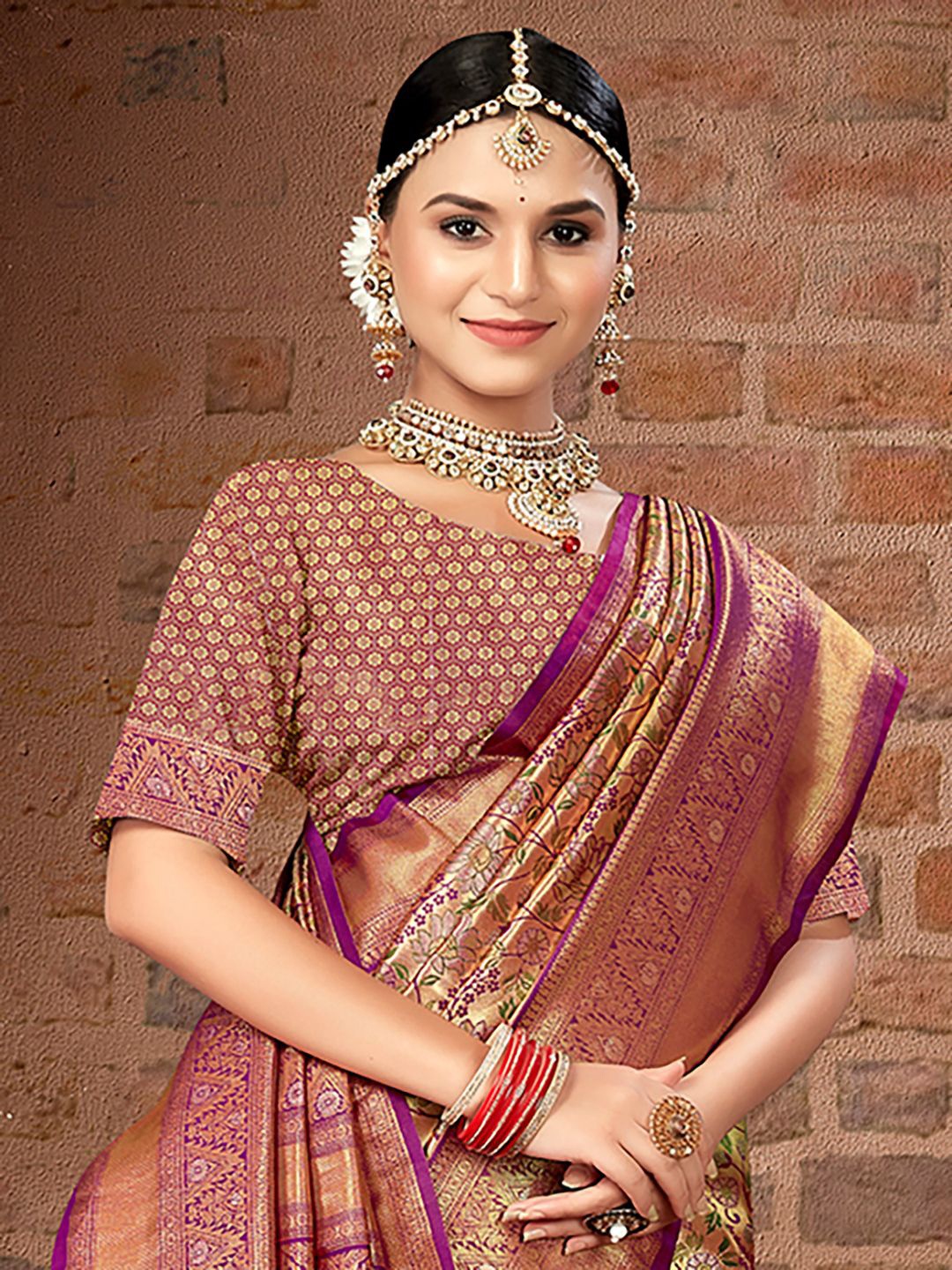 

Ishin Ethnic Motifs Woven Design Zari Saree, Purple
