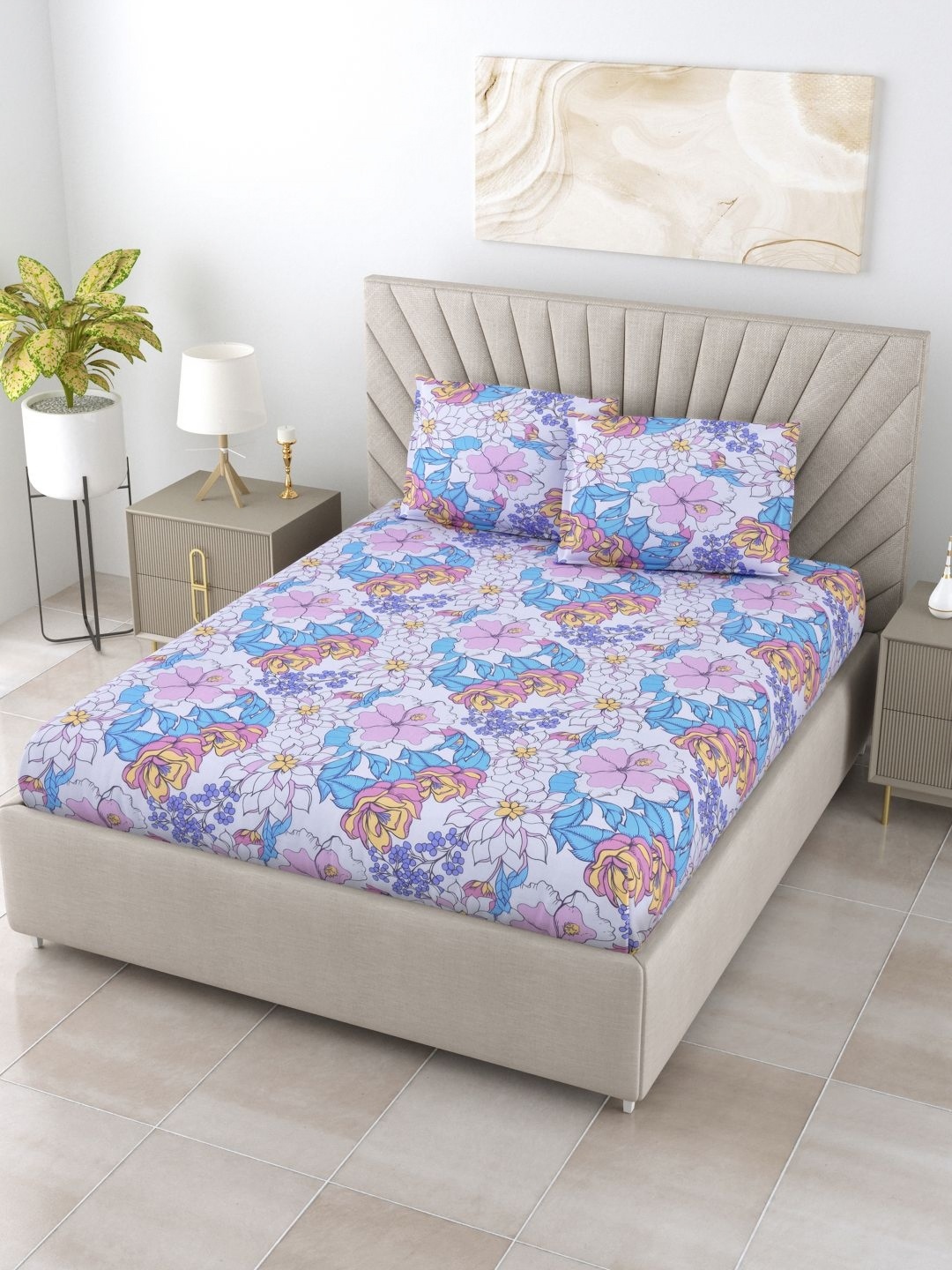 

BOMBAY DYEING Blue Floral Printed 144 TC Pure Cotton Queen Bedsheet & 2 Pillow Covers