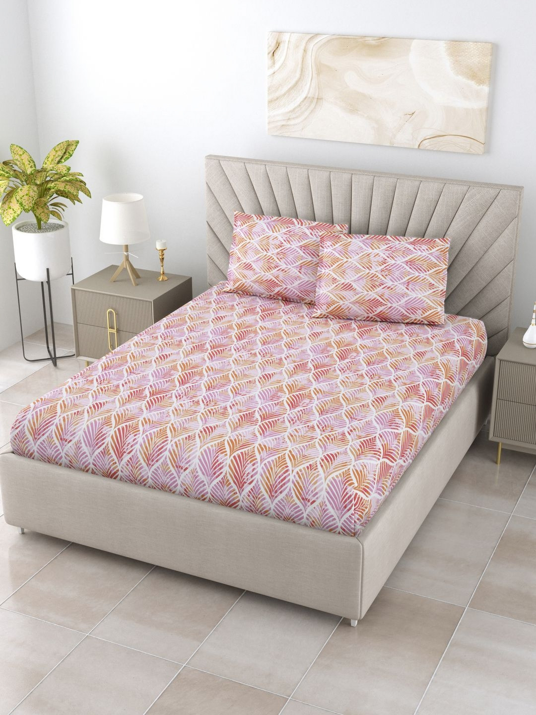 

BOMBAY DYEING White & Brown Floral Cotton 120 TC Queen Bedsheet with 2 Pillow Covers