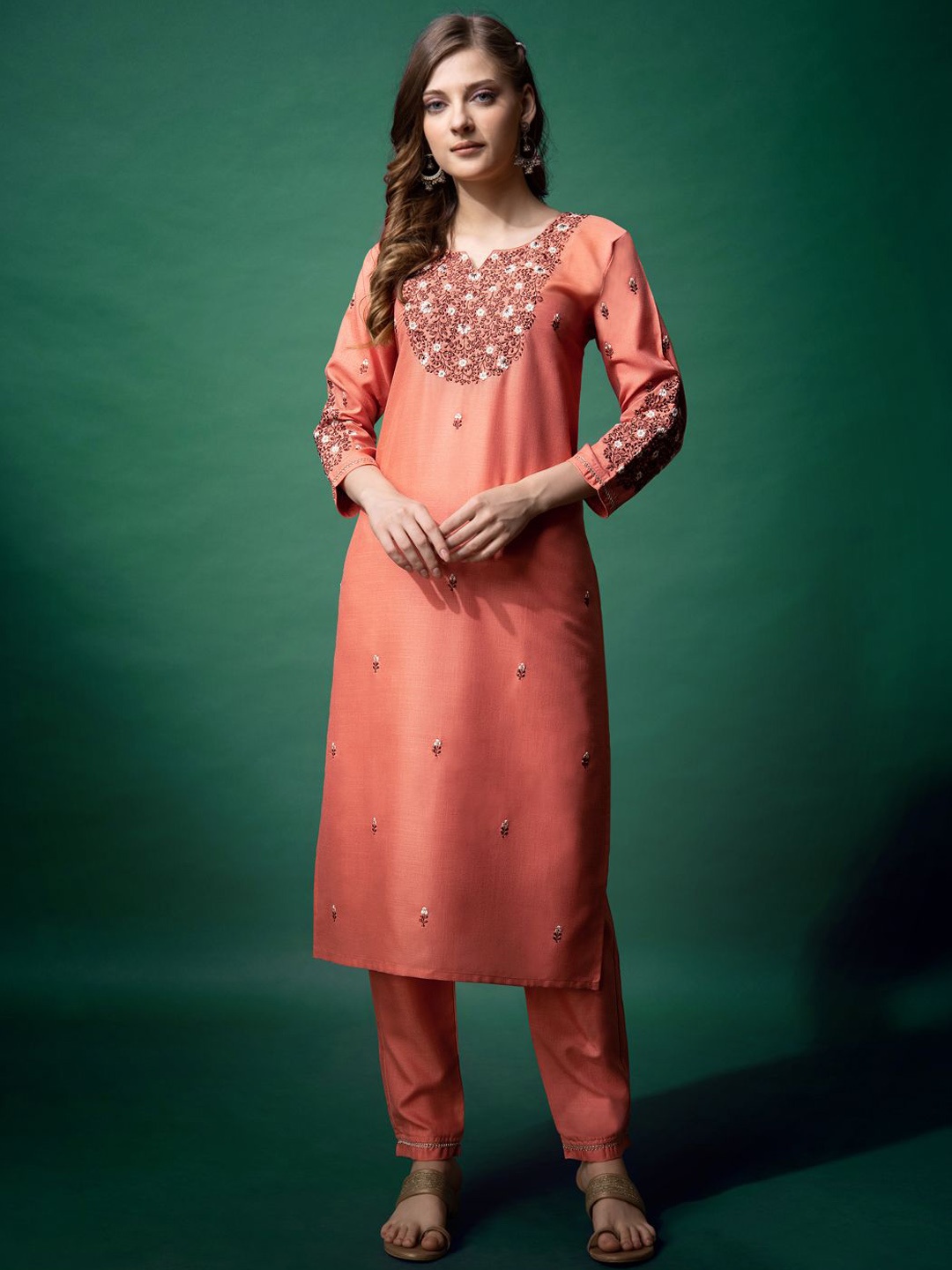 

ARADHNA Floral Embroidered Thread Work Straight Kurta With Trousers, Coral
